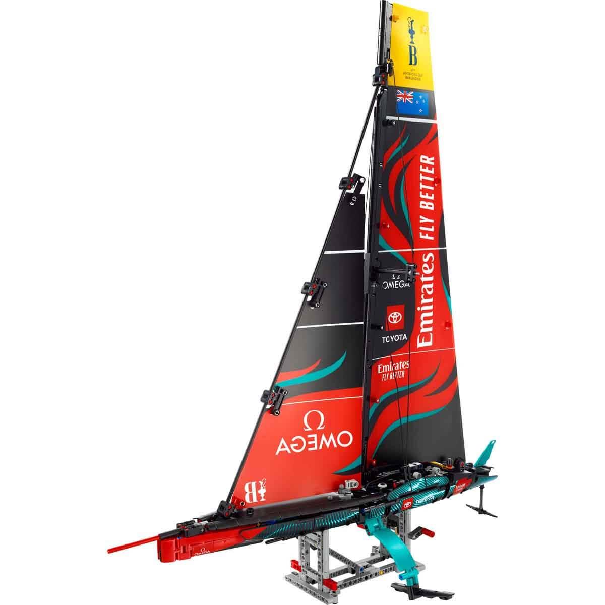 Lego Technic, Lego, LEGO Technic Emirates Team New Zealand AC75 Yat 42174