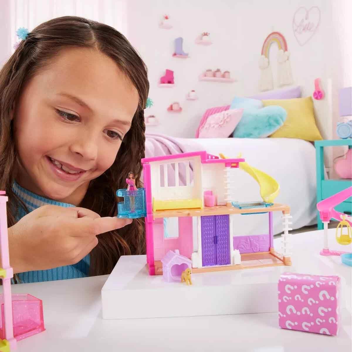 Manken Bebekler, Mattel, Mini Barbieland Evi HYF44 HFY47 Beyaz Ev Sarı Kaydırak