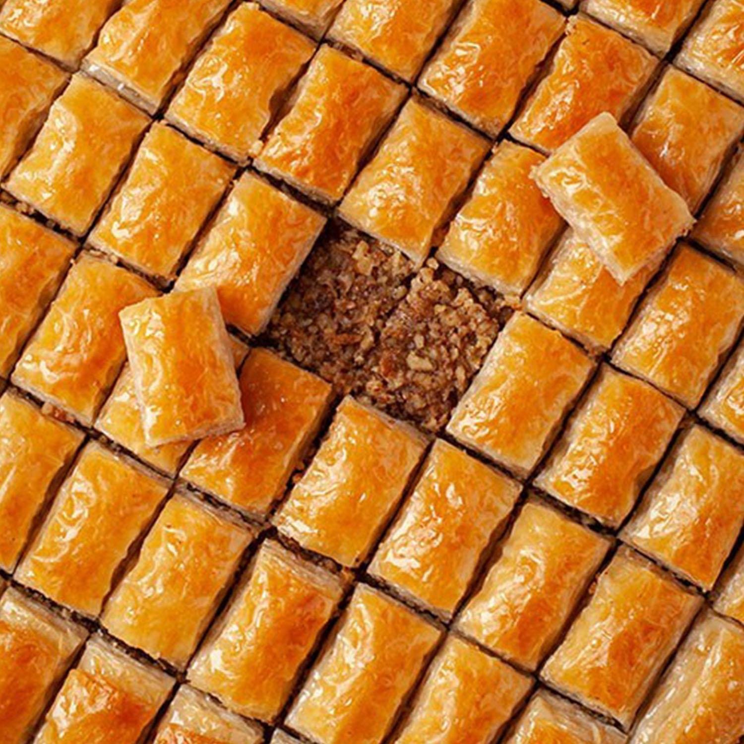 El Açması Cevizli Ev Baklavası