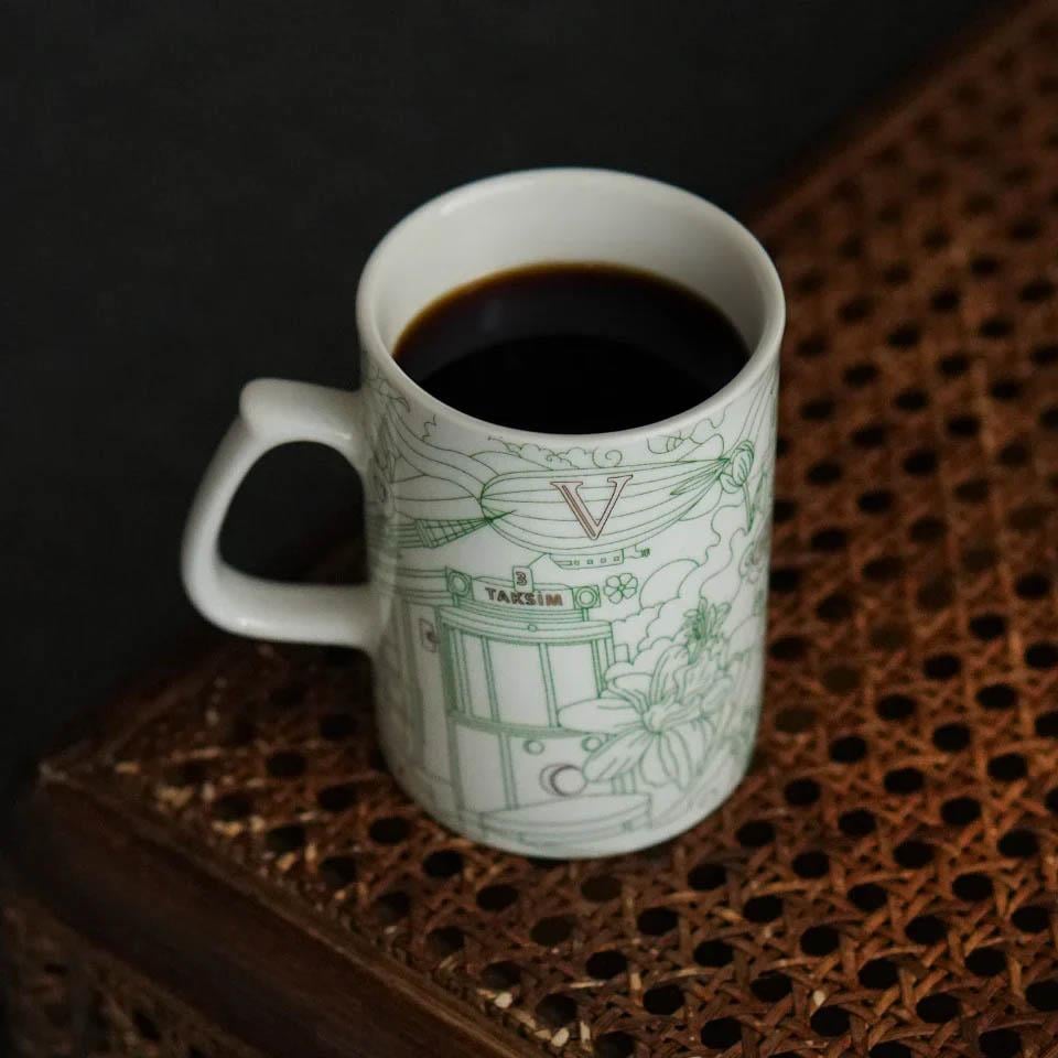 İstanbul Pera Porselen Kahve Kupası