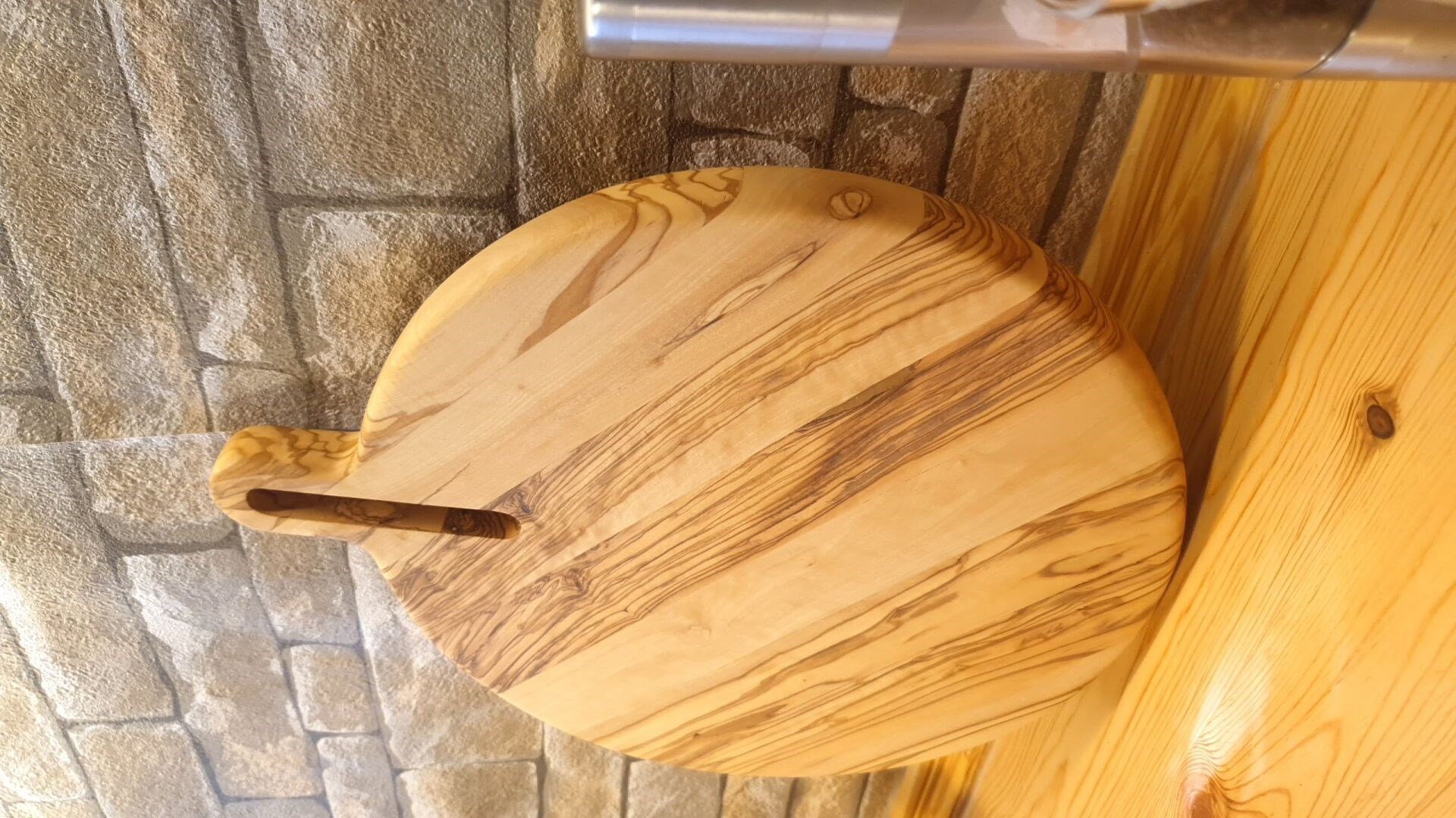Zeytin Ağacı 40 Cm Doğal Ahşap Pizza Peynir Sunum Et Steak Saplı Kesme Tahtası Yuvarlak