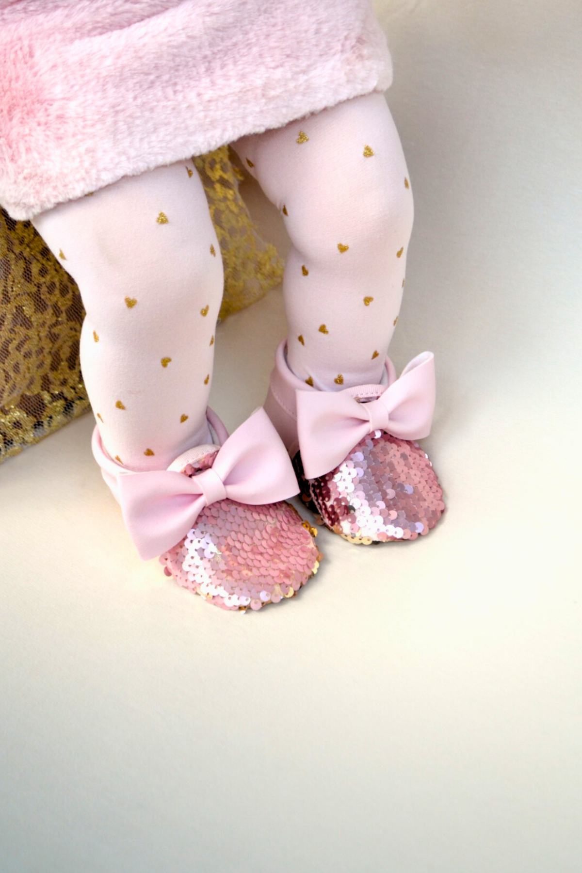 Pembe Pul Payetli Fiyonklu Kız Bebek Babet Patik G-2366