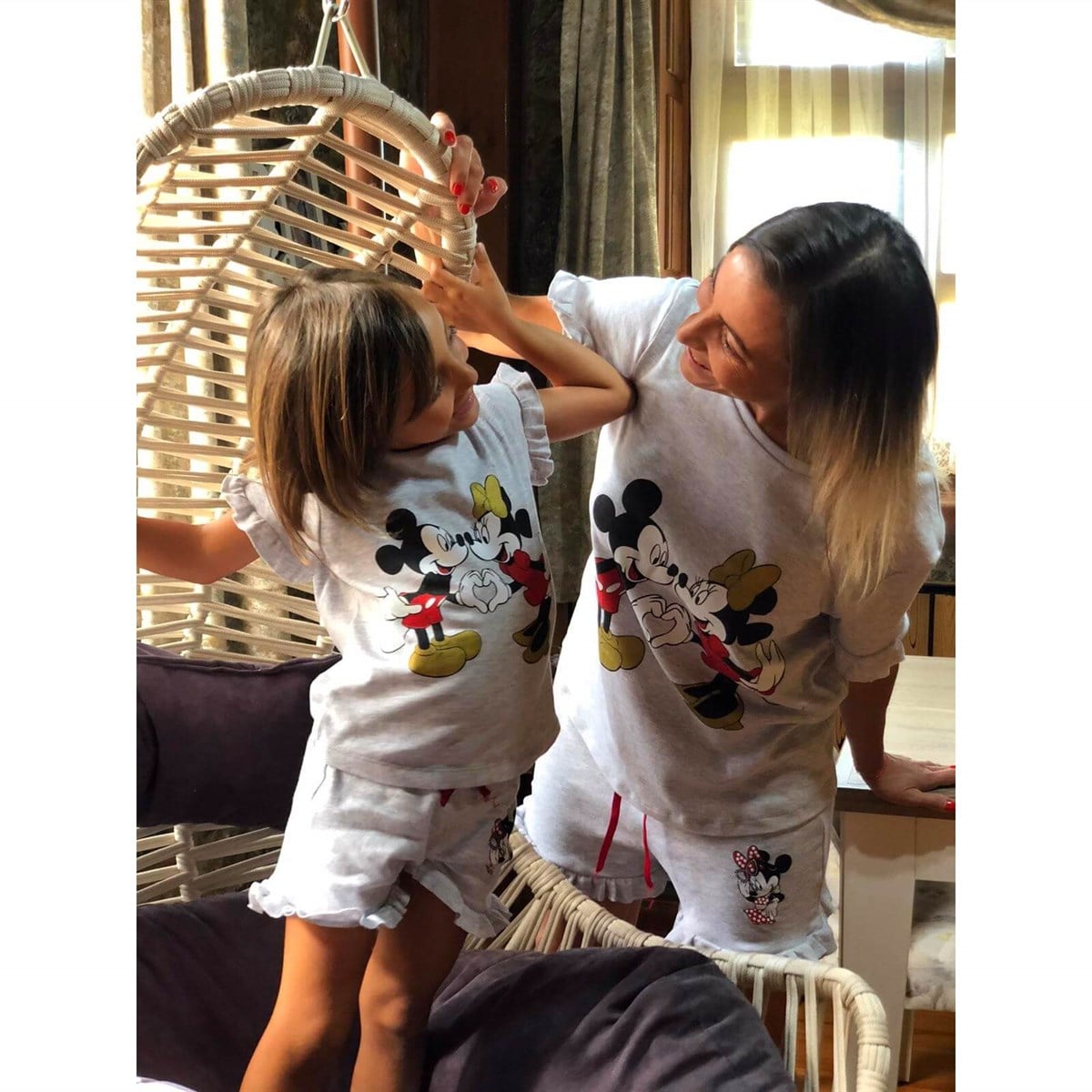 Anne & Çocuk Figürlü Pijama Seti-Kız Çocuk Alt Üst Takım-QuzucukKids.com
