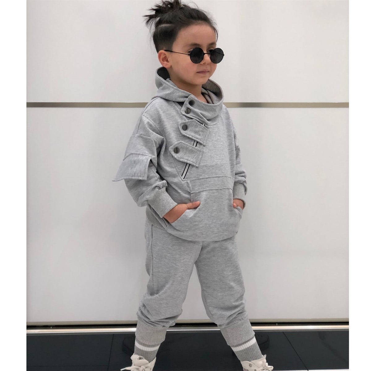 Erkek Çocuk Çıtçıt Detaylı Gri Takım-Kid Boy Cloth Sets-Erkek Çocuk Çıtçıt Detaylı Kırmızı Takım | QuzucukKids.com-QuzucukKids.com