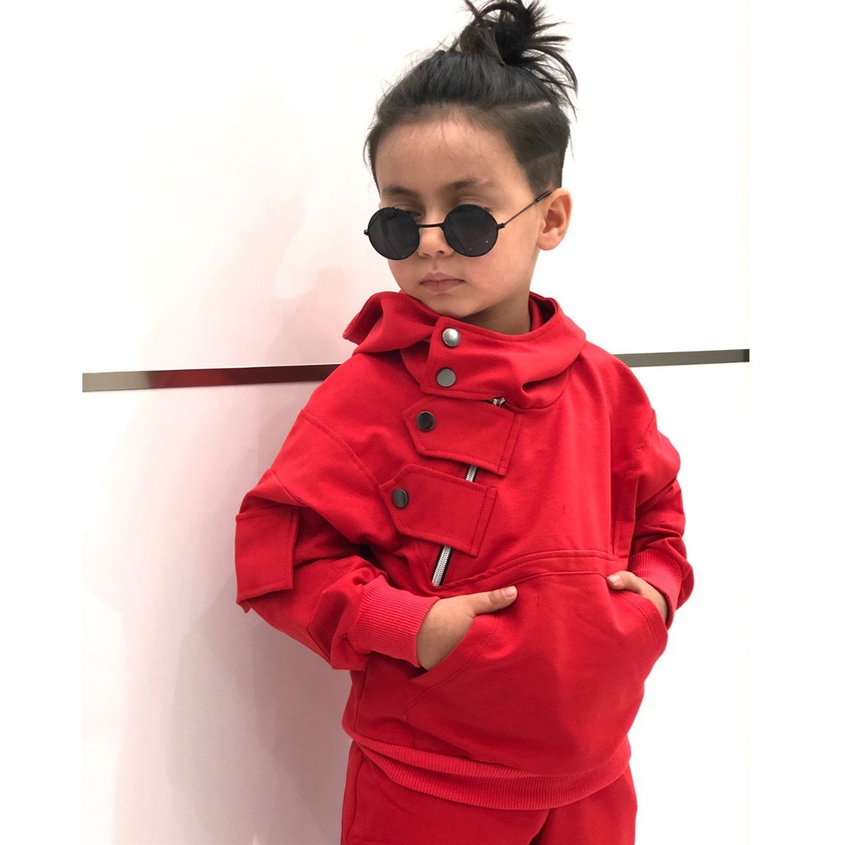 Erkek Çocuk Çıtçıt Detaylı Kırmızı Takım-Erkek Çocuk Alt Üst Takım-Erkek Çocuk Çıtçıt Detaylı Siyah Takım | QuzucukKids.com-QuzucukKids.com