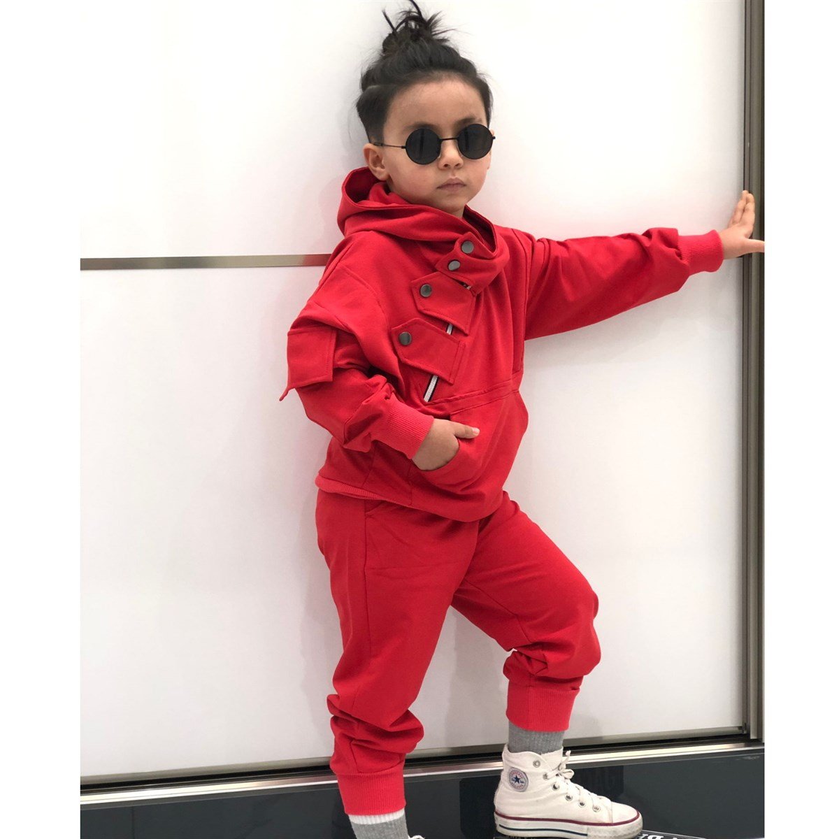 Erkek Çocuk Çıtçıt Detaylı Kırmızı Takım-Erkek Çocuk Alt Üst Takım-Erkek Çocuk Çıtçıt Detaylı Siyah Takım | QuzucukKids.com-QuzucukKids.com