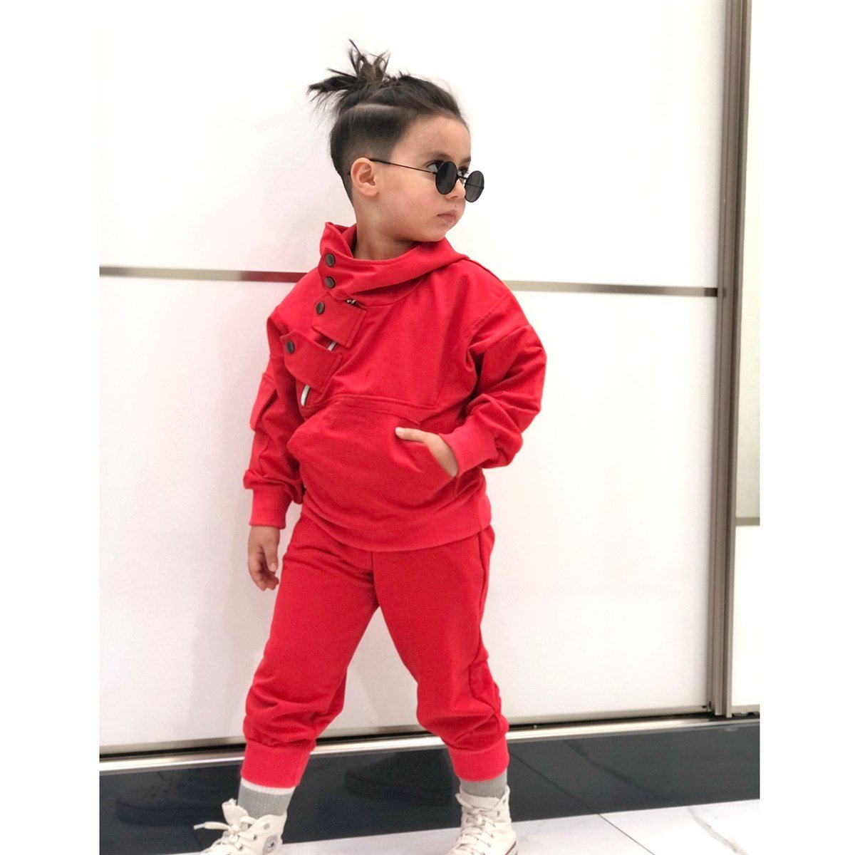 Erkek Çocuk Çıtçıt Detaylı Kırmızı Takım-Erkek Çocuk Alt Üst Takım-Erkek Çocuk Çıtçıt Detaylı Siyah Takım | QuzucukKids.com-QuzucukKids.com