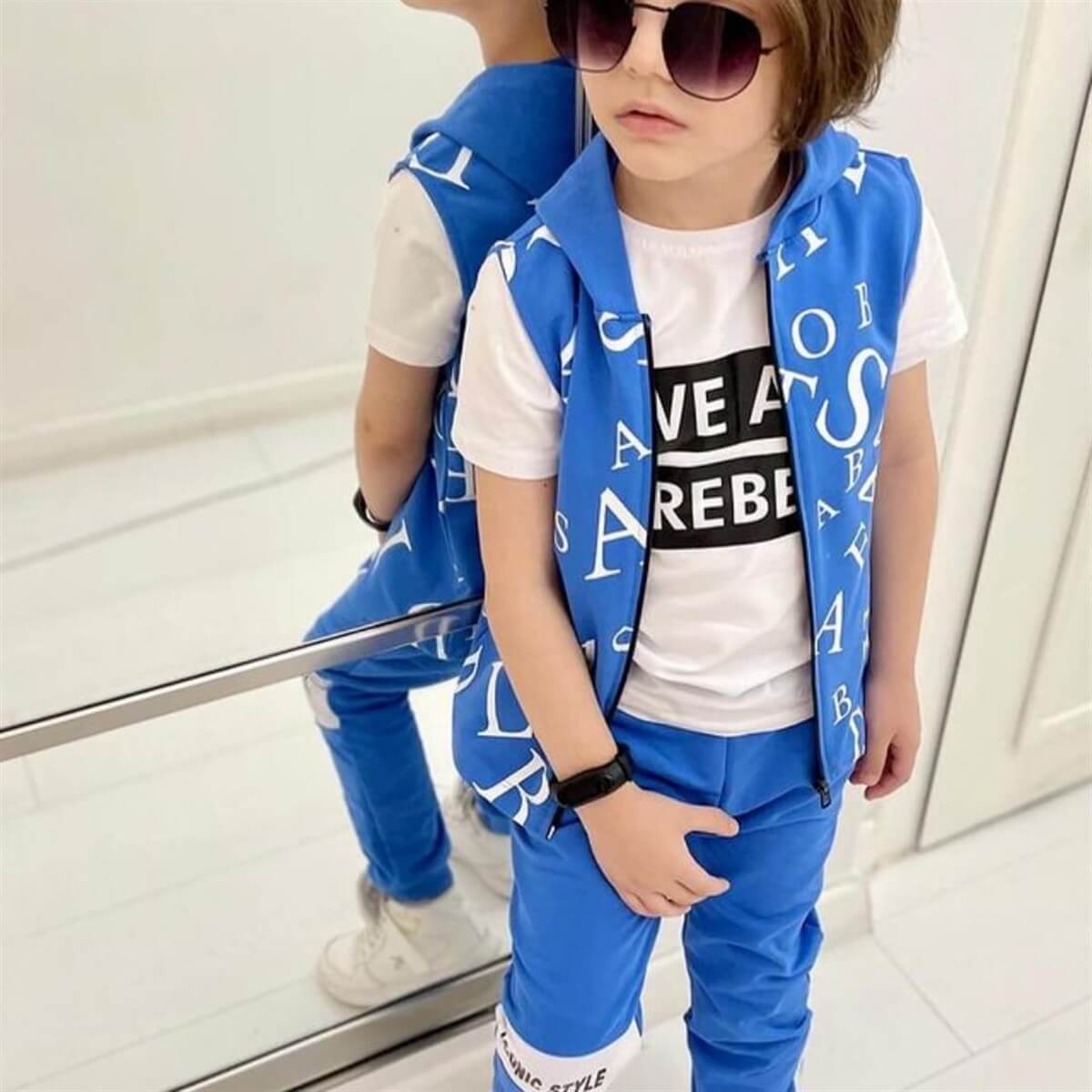 Erkek Çocuk Harfler Baskılı Yelekli Takım-Erkek Çocuk Alt Üst Takım-QuzucukKids.com