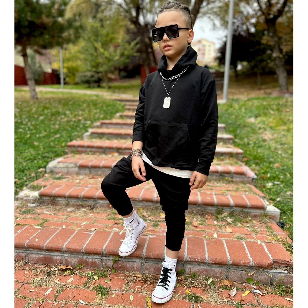 Erkek Çocuk Kapüşonlu Siyah Takım-Erkek Çocuk Alt Üst Takım-Erkek Çocuk Kapüşonlu Sarı Takım | QuzucukKids.com-QuzucukKids.com