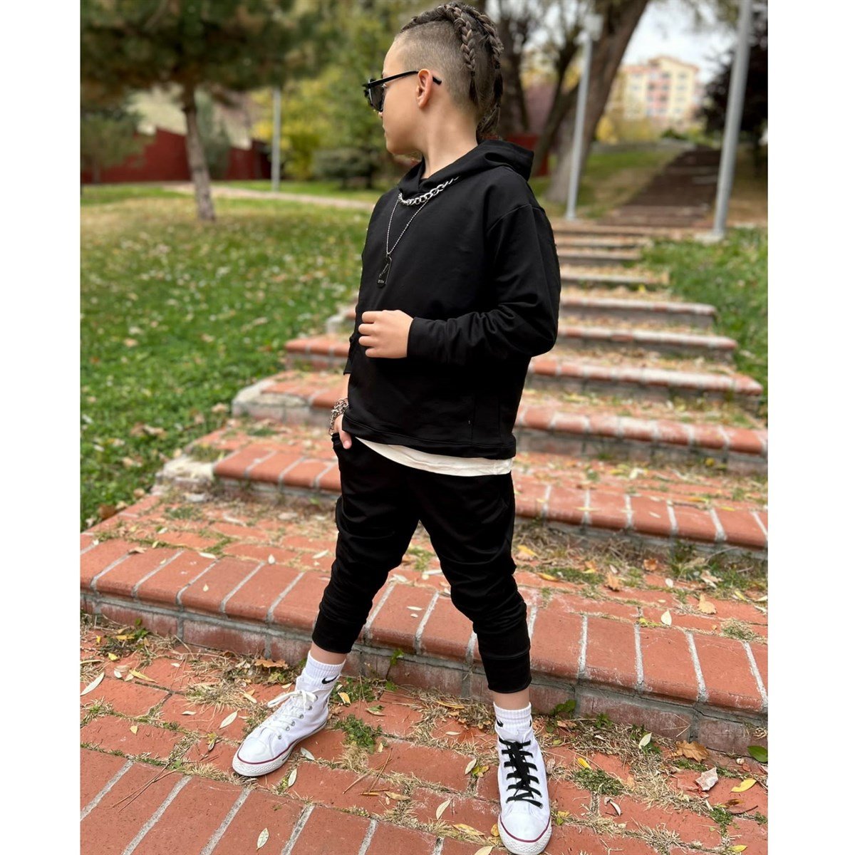 Erkek Çocuk Kapüşonlu Siyah Takım-Erkek Çocuk Alt Üst Takım-Erkek Çocuk Kapüşonlu Sarı Takım | QuzucukKids.com-QuzucukKids.com