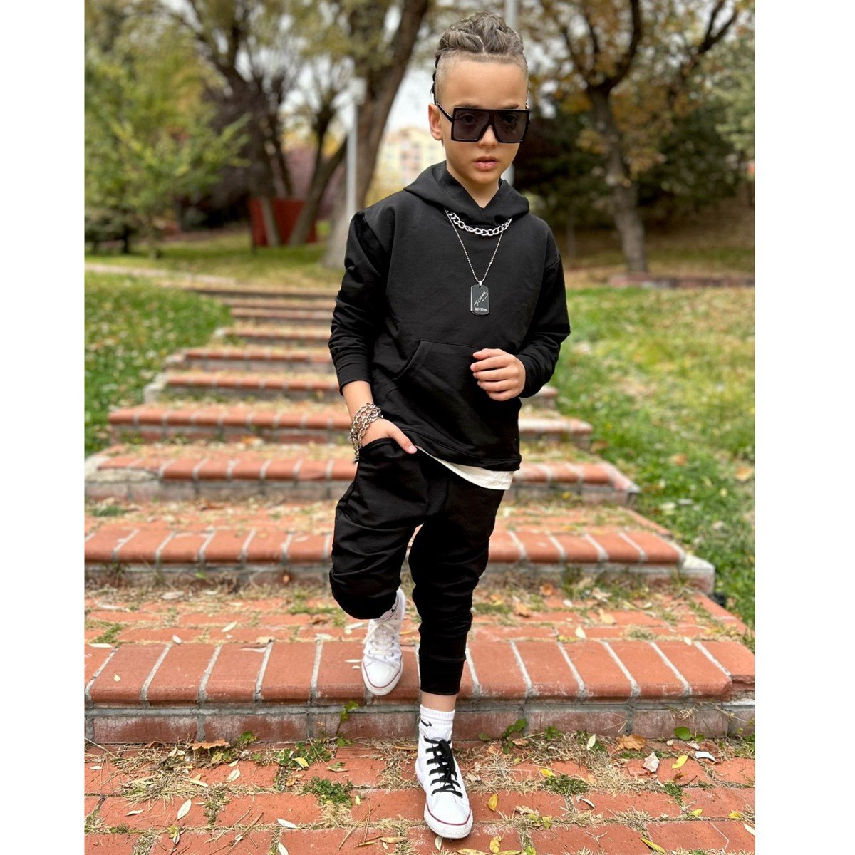 Erkek Çocuk Kapüşonlu Siyah Takım-Erkek Çocuk Alt Üst Takım-Erkek Çocuk Kapüşonlu Sarı Takım | QuzucukKids.com-QuzucukKids.com