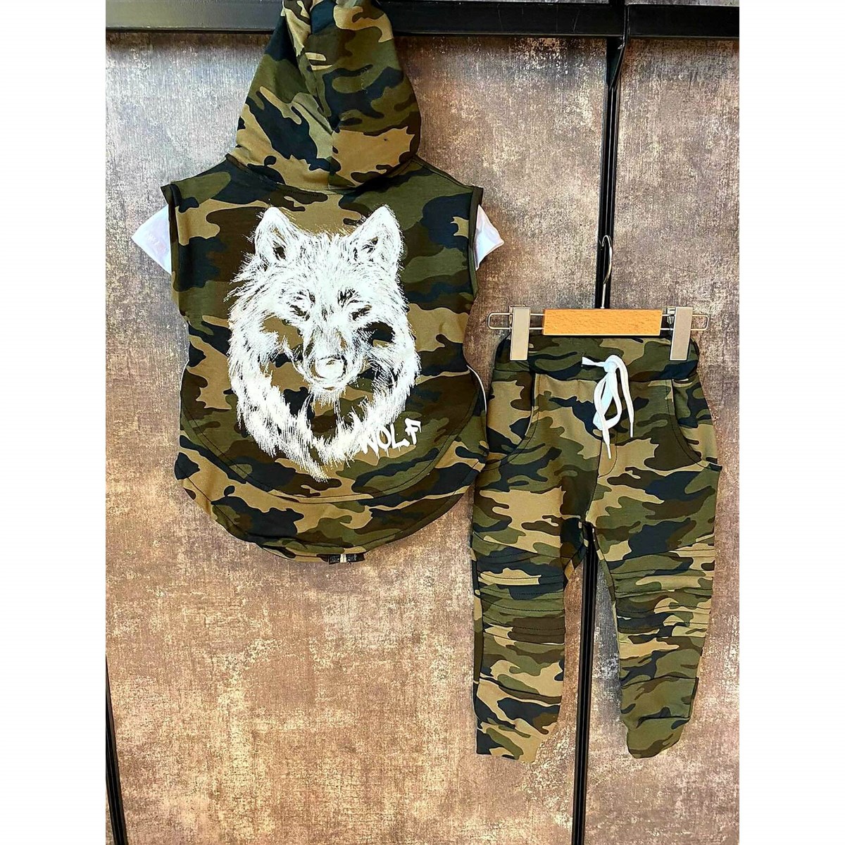 Erkek Çocuk Kurt Figürlü Yelekli Spor Takım-Kid Boy Cloth Sets-QuzucukKids.com
