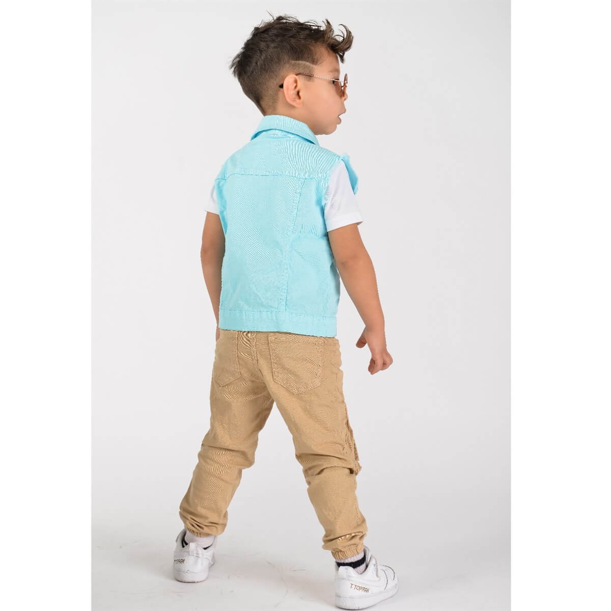 Erkek Çocuk Turkuaz Kot Yelekli Takım-Erkek Çocuk Alt Üst Takım-QuzucukKids.com