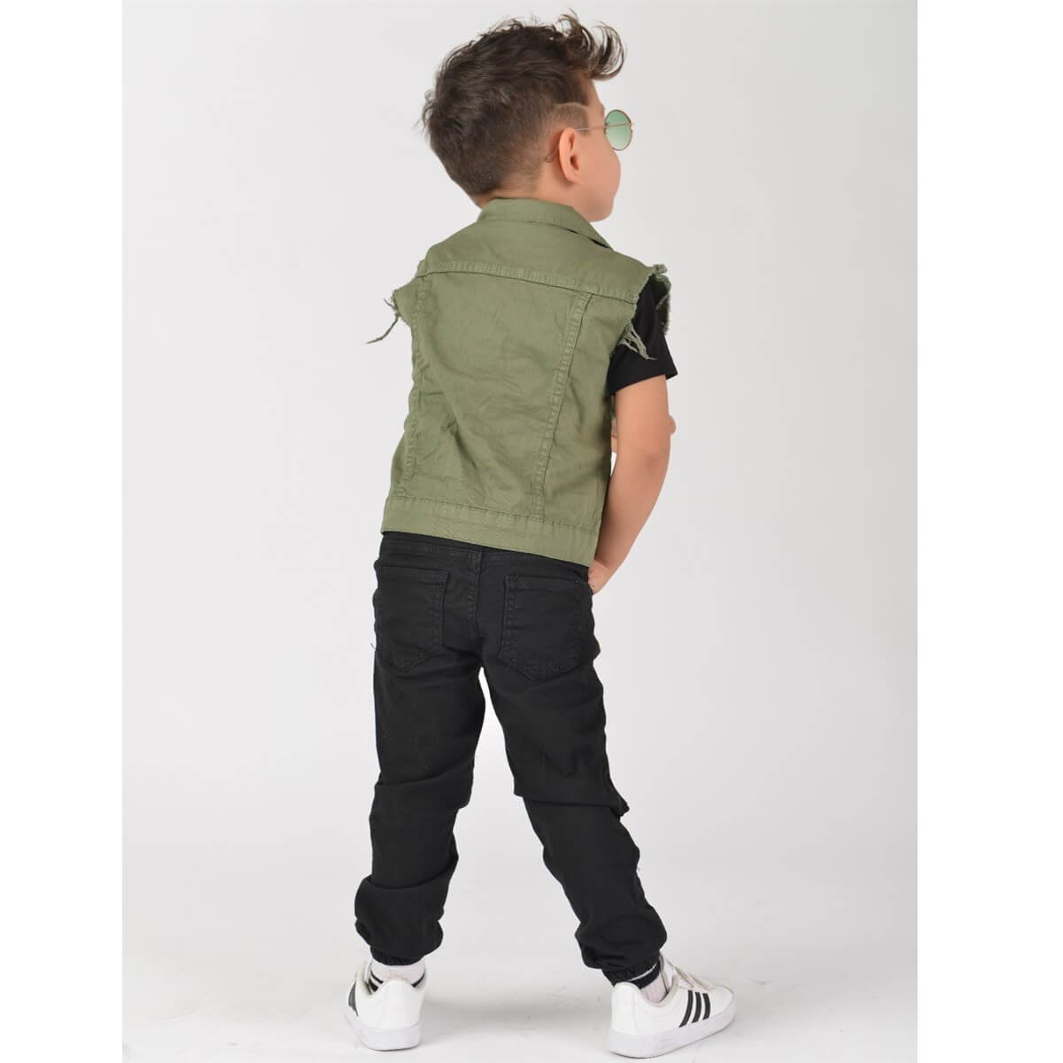 Erkek Çocuk Yeşil Kot Yelekli Takım-Erkek Çocuk Alt Üst Takım-QuzucukKids.com