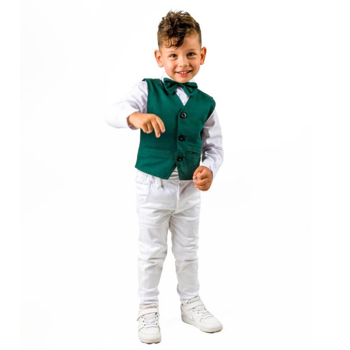 Erkek Çocuk Yeşil Yeleklı 4'lü Takım-Erkek Çocuk Alt Üst Takım-Erkek Çocuk Kırmızı Yeleklı 4'lü Takım | QuzucukKids.com-QuzucukKids.com