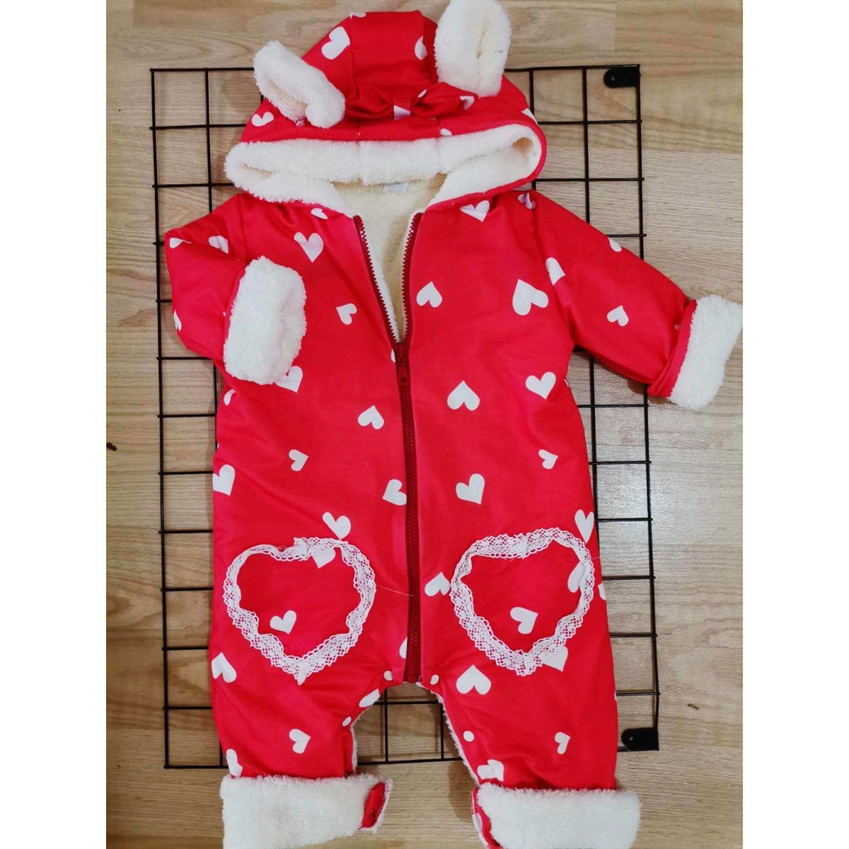 Kız Çocuk Kalp Figürlü Kırmızı Tulum-Kız Çocuk Tek Alt-QuzucukKids.com