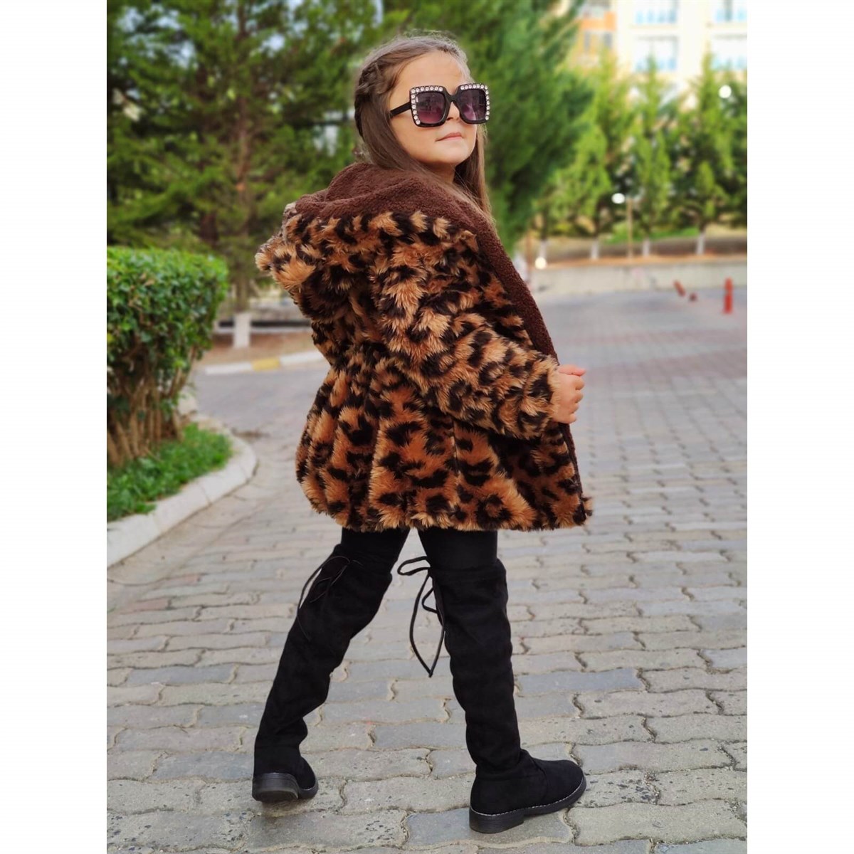Kız Çocuk Leopar Desenli Peluş Ceket-Kız Çocuk Mont-QuzucukKids.com