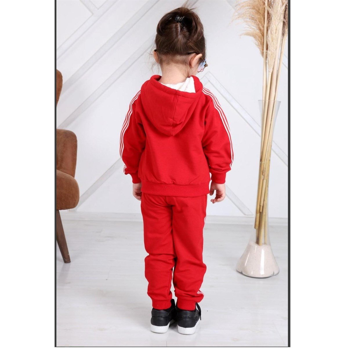 Kız Çocuk Panda Figürlü Kırmızı Eşofman Takımı-Kız Çocuk Alt Üst Takım-Kız Çocuk Fiyonklu Pembe Eşofman Seti | QuzucukKids.com-QuzucukKids.com