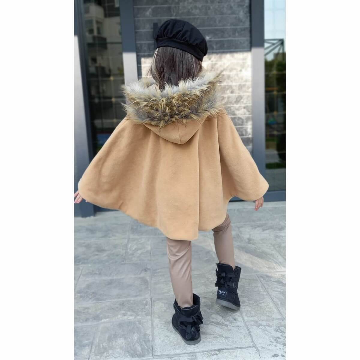 Kız Çocuk Pelerinli Krem Takım-Kız Çocuk Alt Üst Takım-QuzucukKids.com