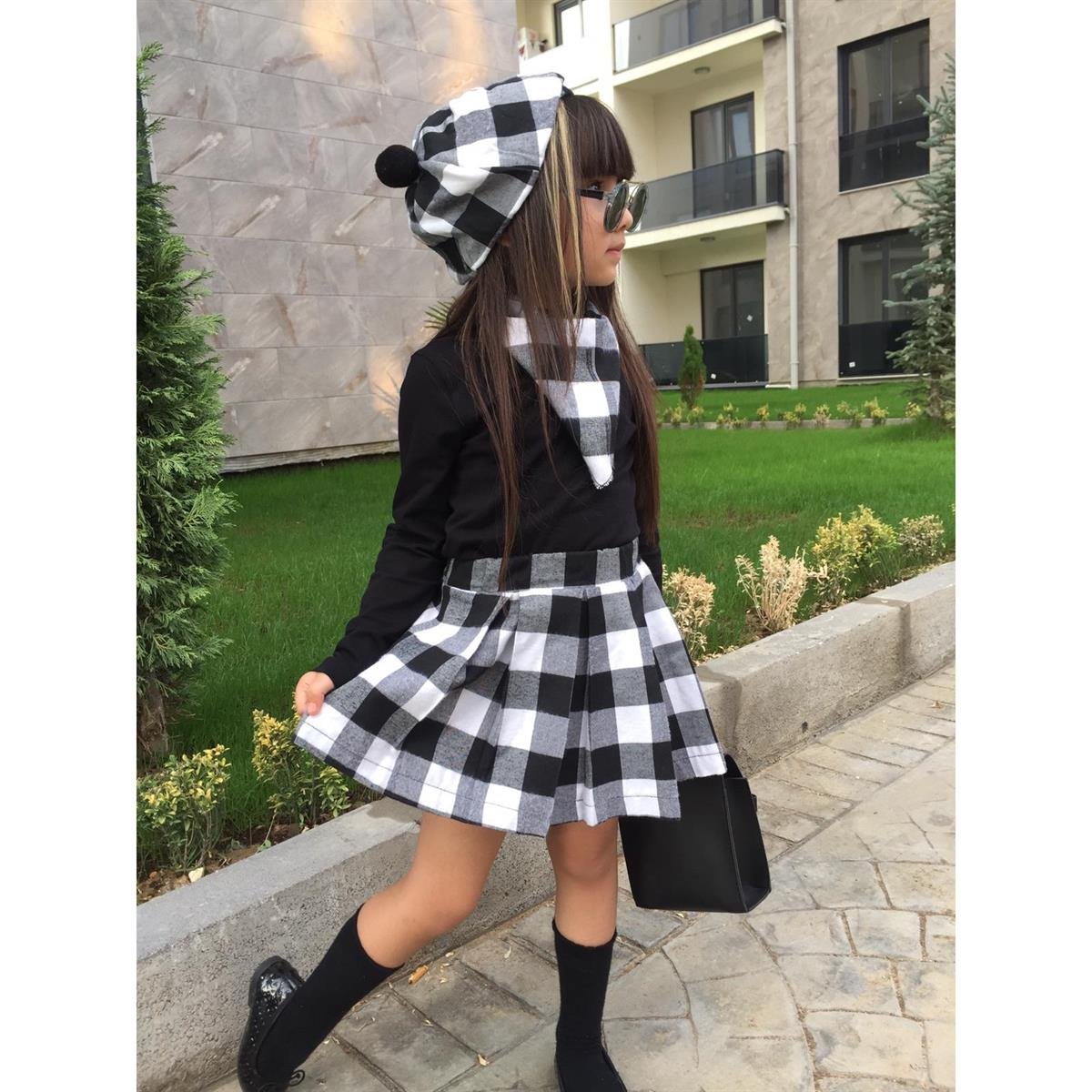 Kız Çocuk Siyah Ekoseli 4'lü Takım-Kız Çocuk Alt Üst Takım-Kız Çocuk Kırmızı Ekoseli 4'lü Takım | QuzucukKids.com-QuzucukKids.com