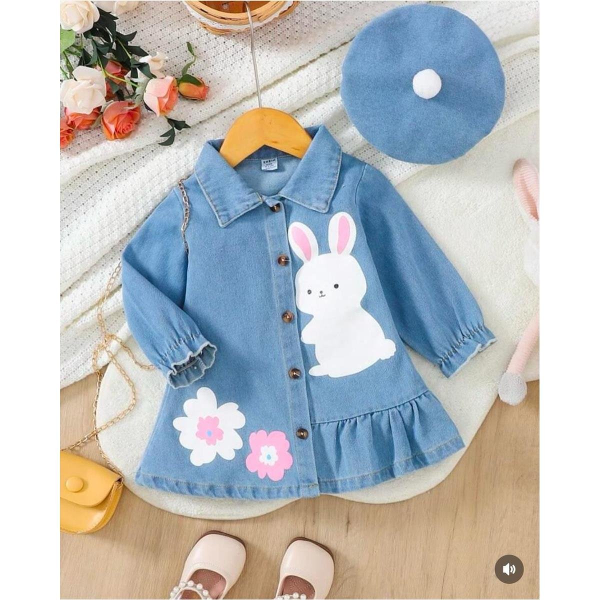 Kız Çocuk Tavşan Figürlü Açık Mavi Kot Elbise ve Şapka-Kız Çocuk Elbise-Kız Çocuk Tavşan Figürlü Açık Mavi Kot Elbise ve Şapka QuzucukKids.com'da-QuzucukKids.com