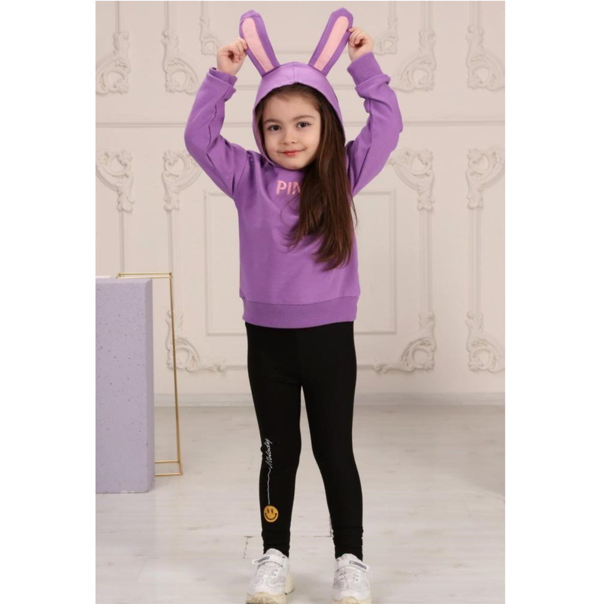 Kız Çocuk Tavşan Figürlü Lila Eşofman Takımı-Kız Çocuk Alt Üst Takım-Kız Çocuk Panda Figürlü Kırmızı Eşofman Takımı | QuzucukKids.com-QuzucukKids.com