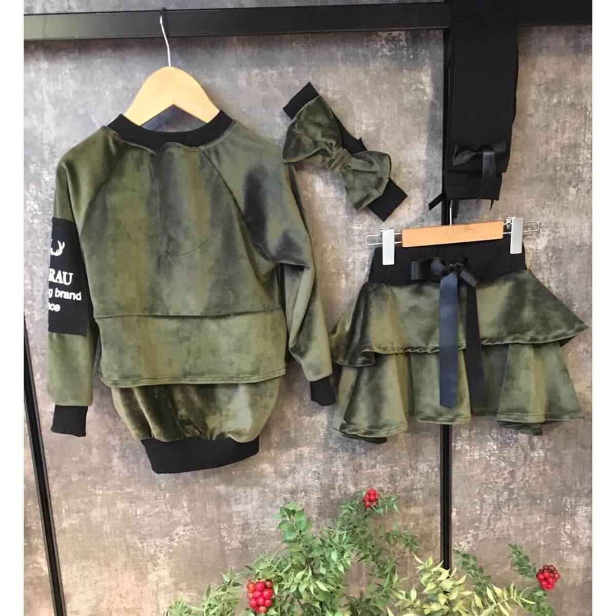 Kız Çocuk Mellow Yeşil Kadife Takım-Seasonal Products-QuzucukKids.com