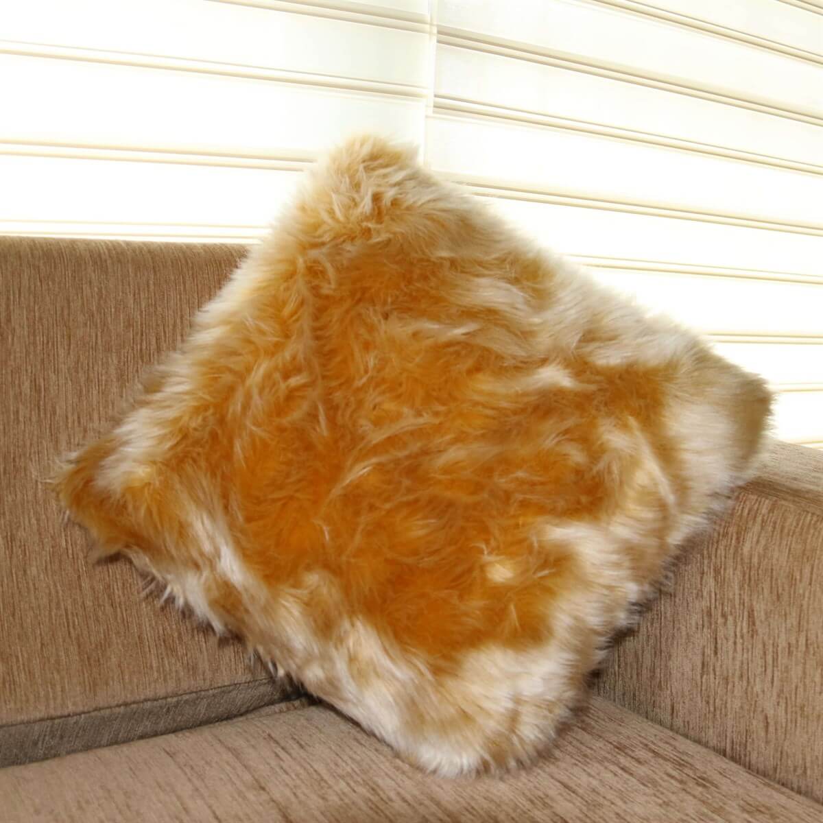 Peluş Kare Kırlent Kılıfı 40*40 cm-Kız Çocuk Aksesuar-QuzucukKids.com