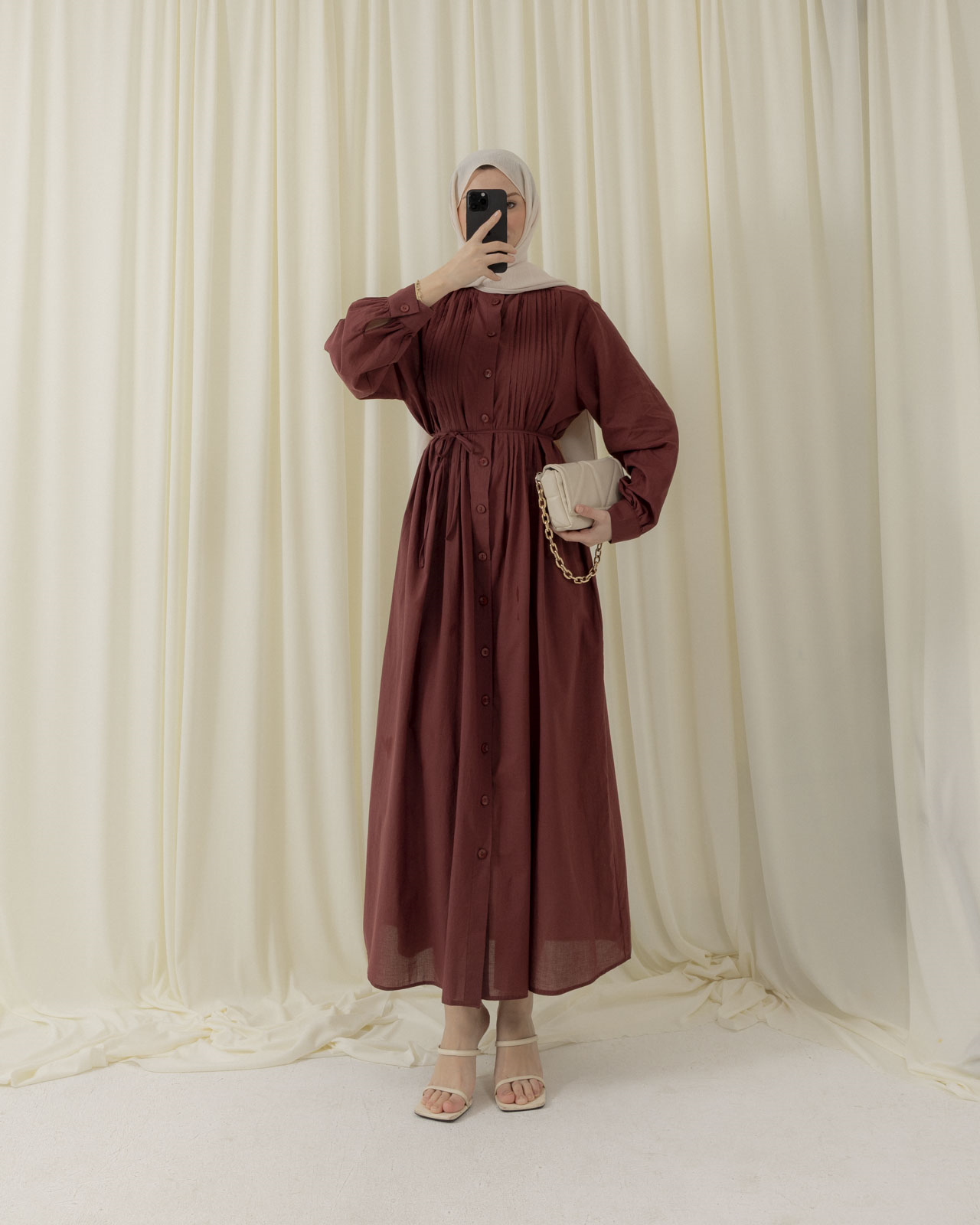 Allerli Boydan Düğmeli Bordo Elbise