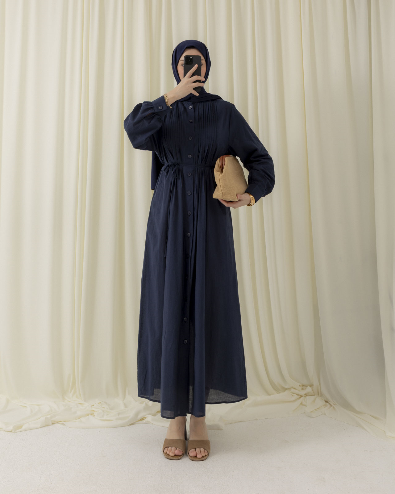 Allerli Boydan Düğmeli Lacivert Elbise