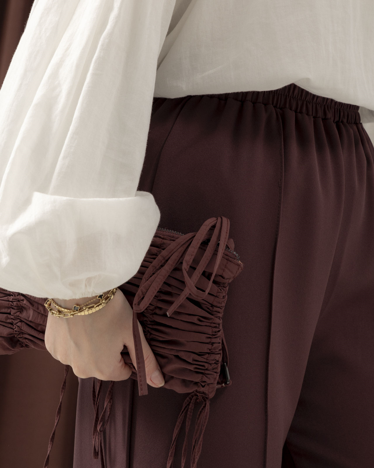 Beli Lastikli Bordo Pantolon