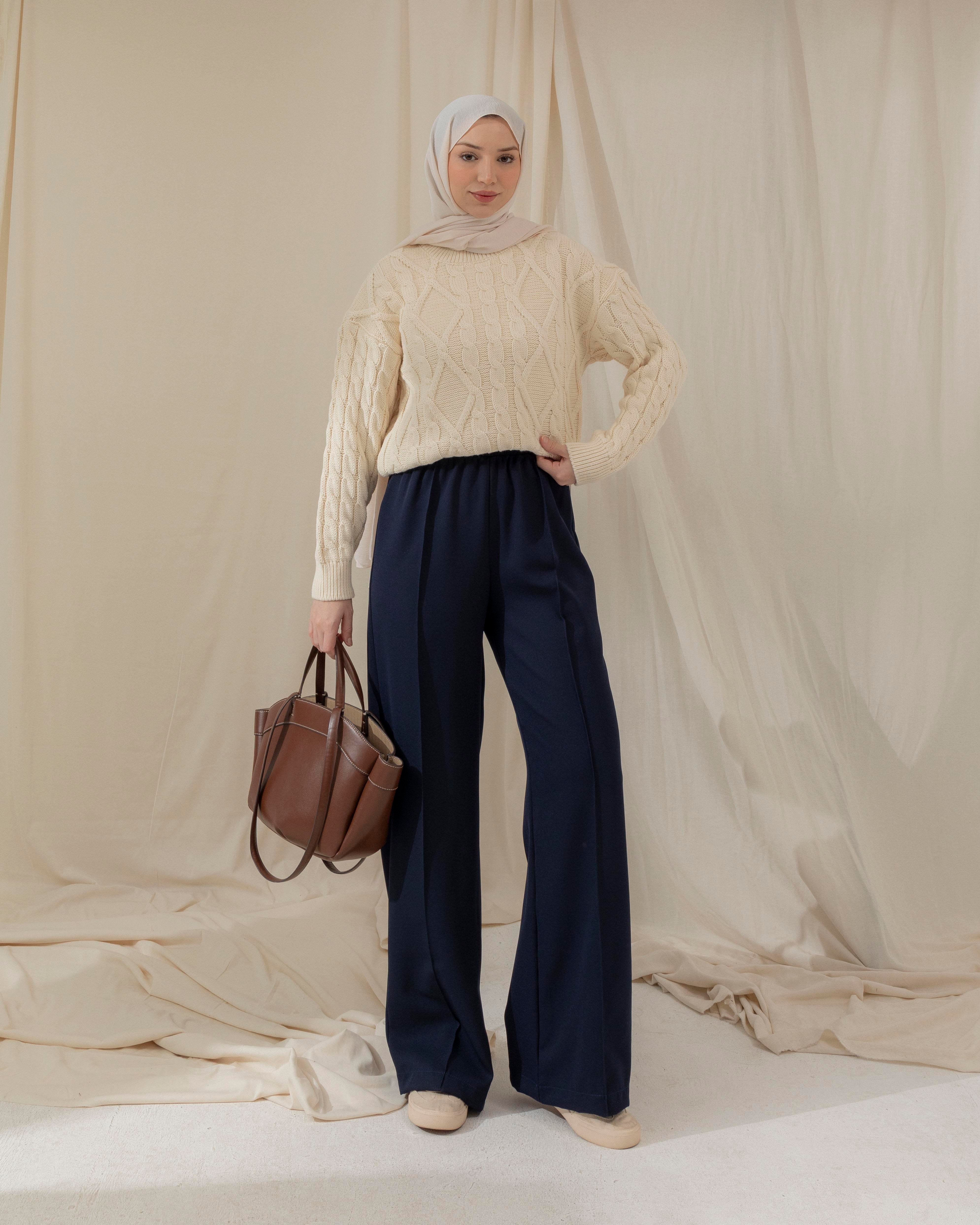 Beli Lastikli Lacivert Pantolon