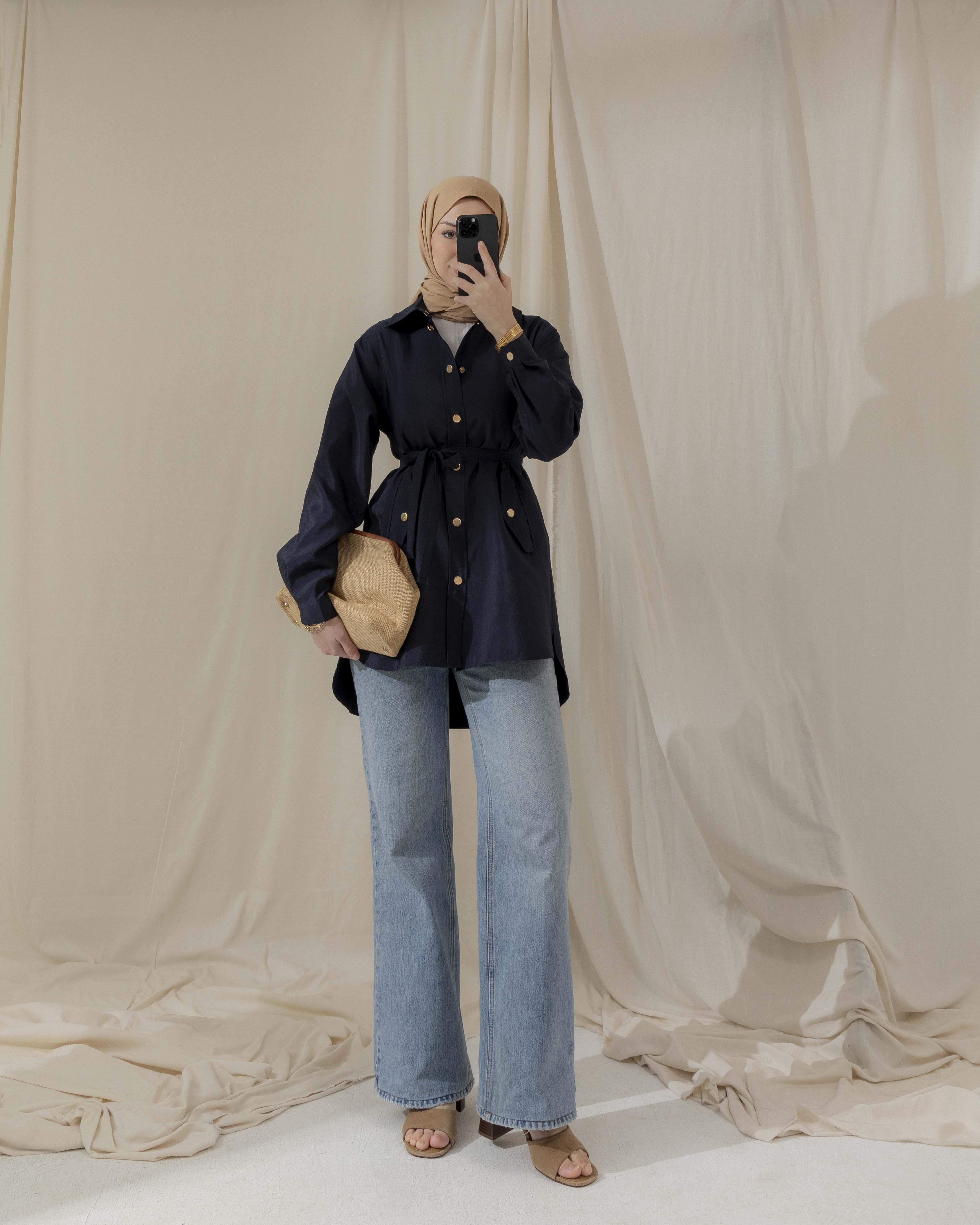 Cep Detaylı Lacivert Gömlek