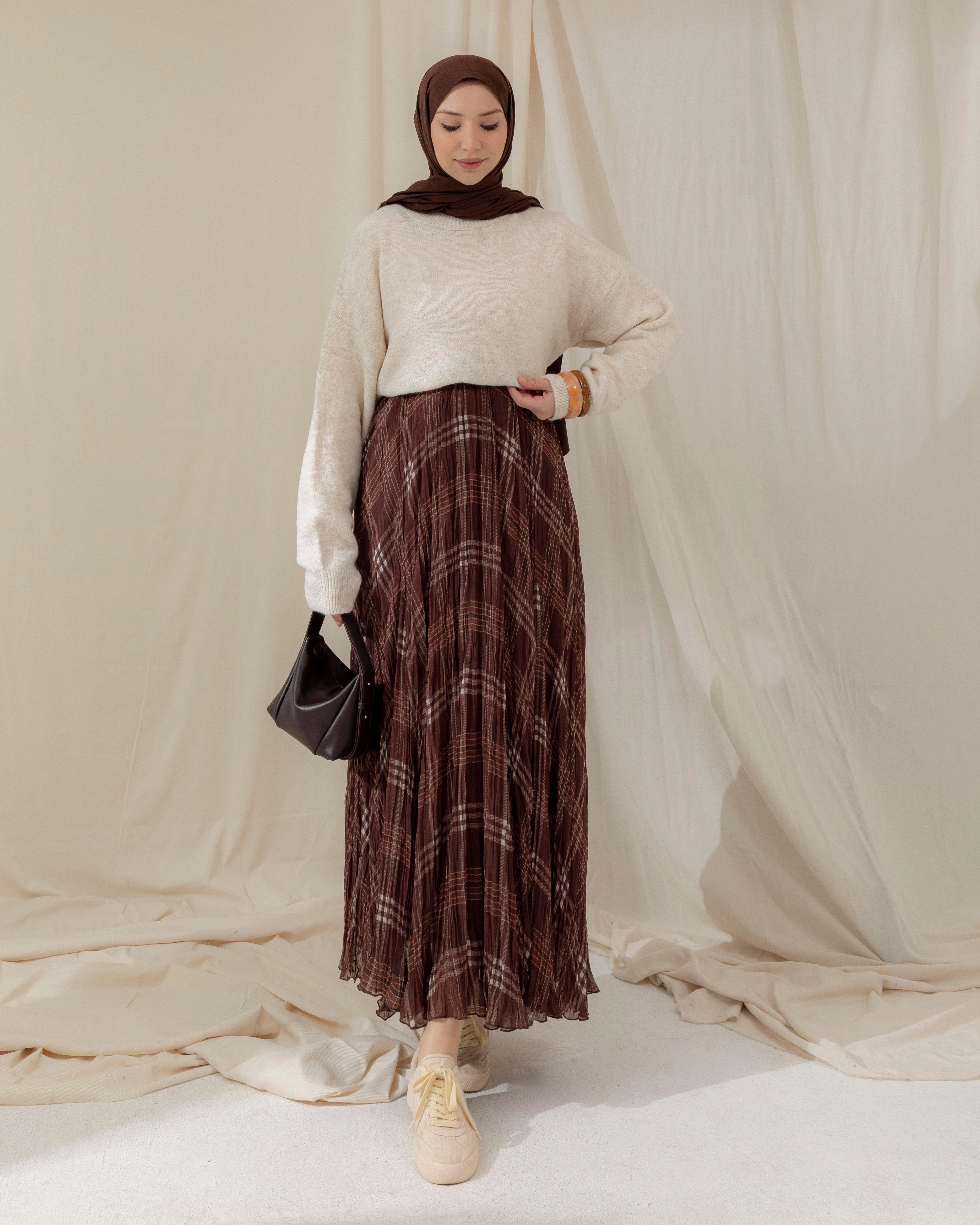 Çizgi Desenli Kahve Şifon Etek