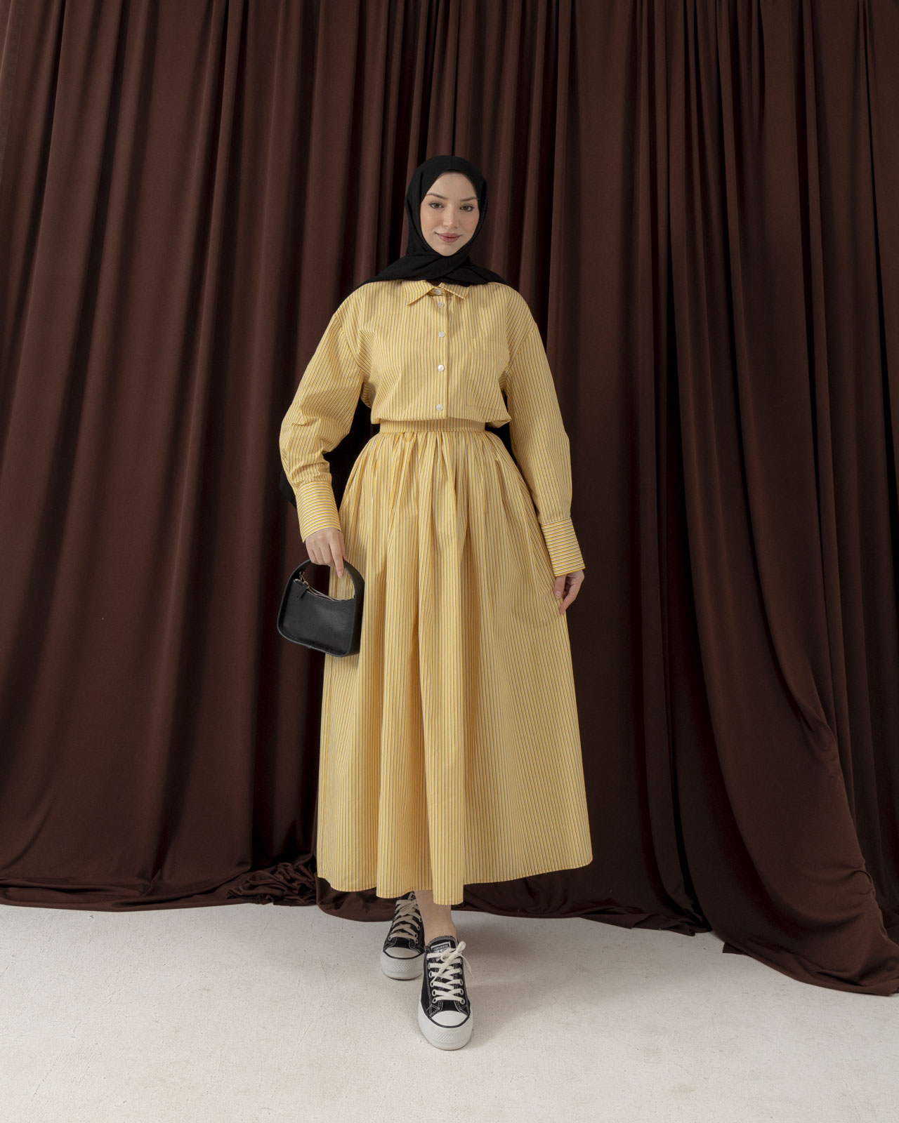 Çizgili Sarı Takım