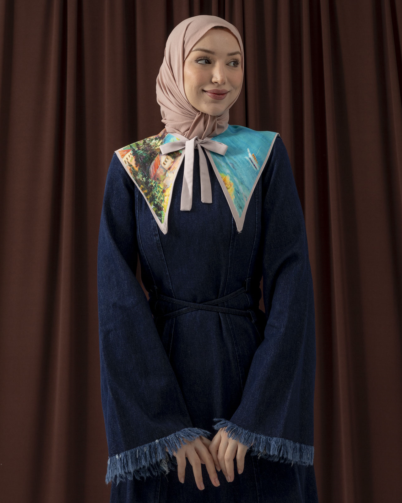 Desenli Pembe Yakalık