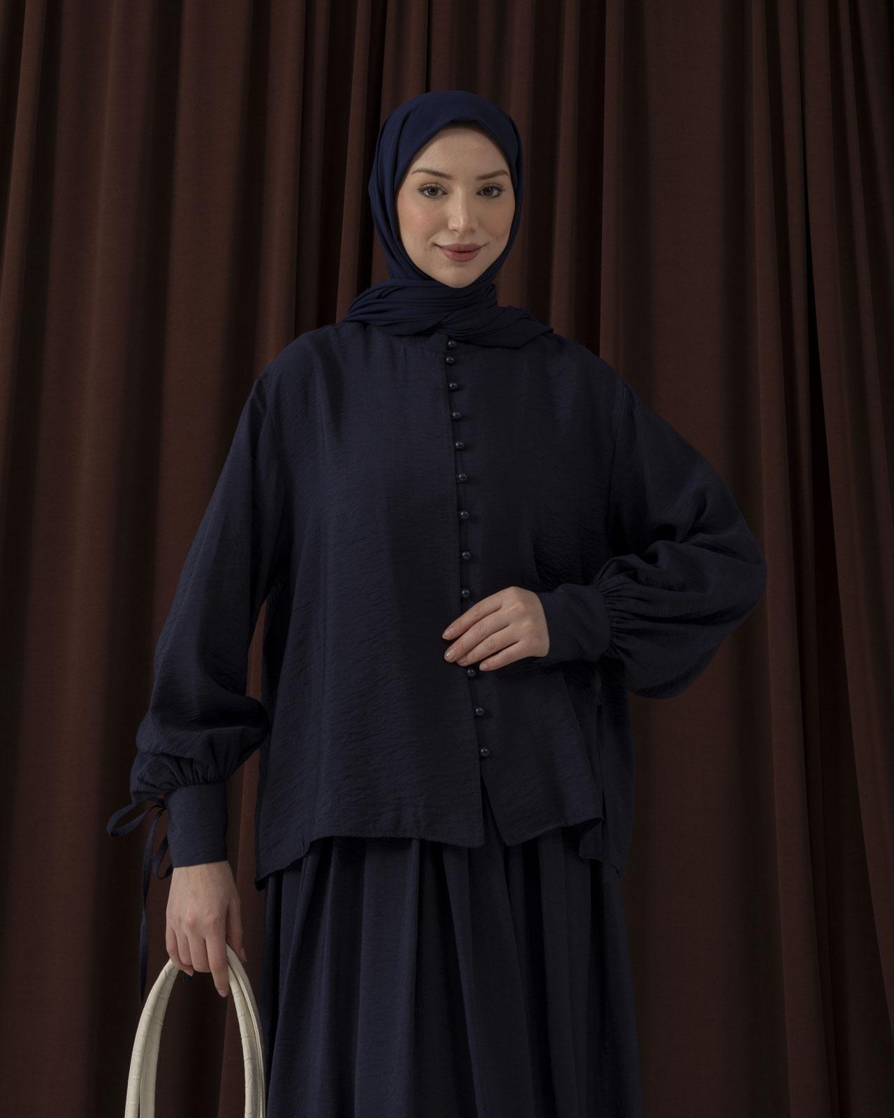 Düğme Detaylı Lacivert Etekli Takım