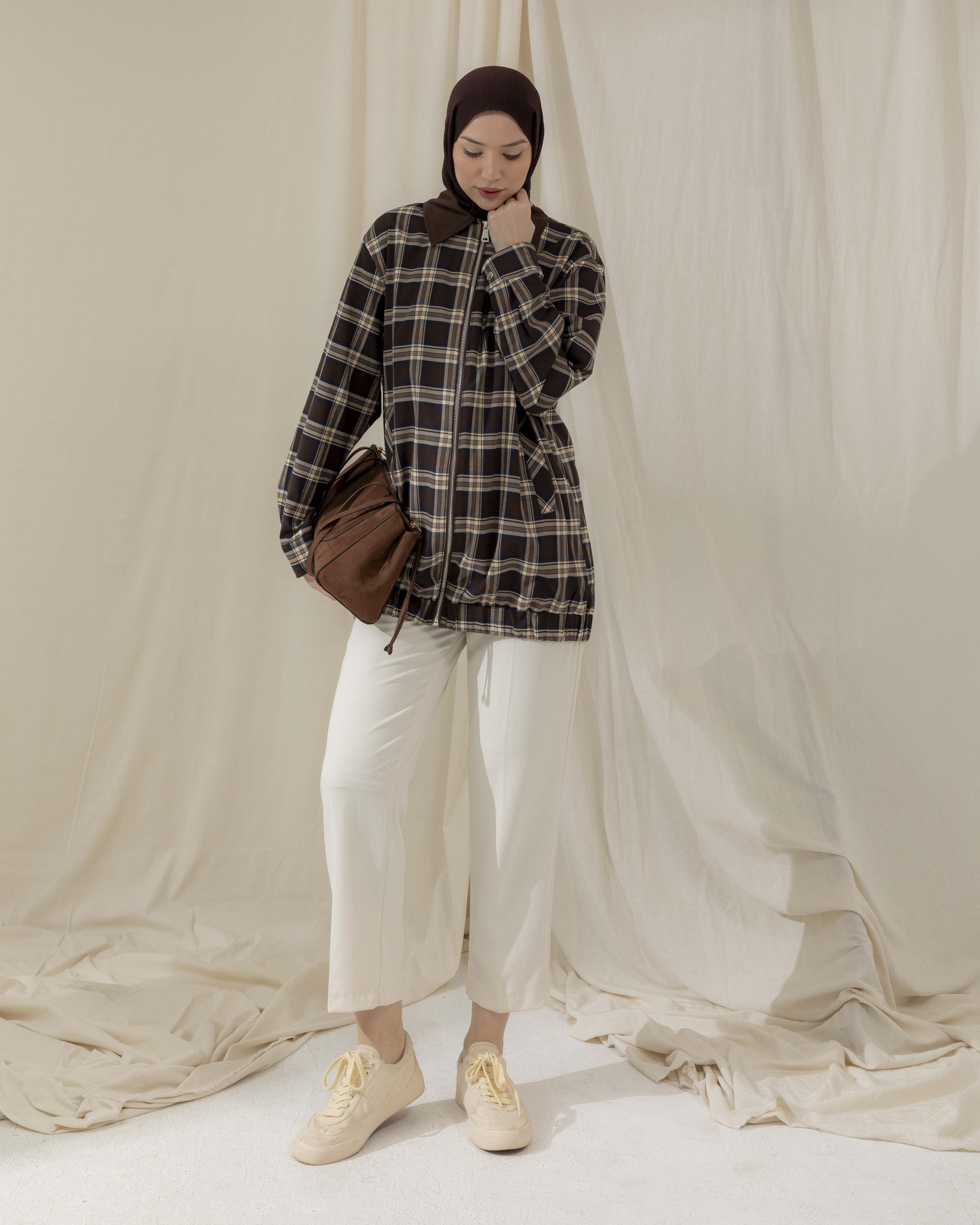 Ekose Desenli Lacivert Ceket