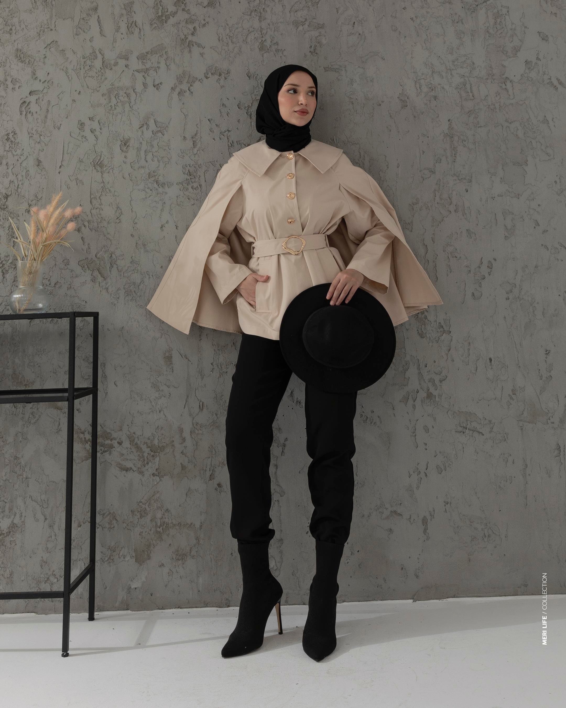 Kemeri Tokalı Krem Trençkot