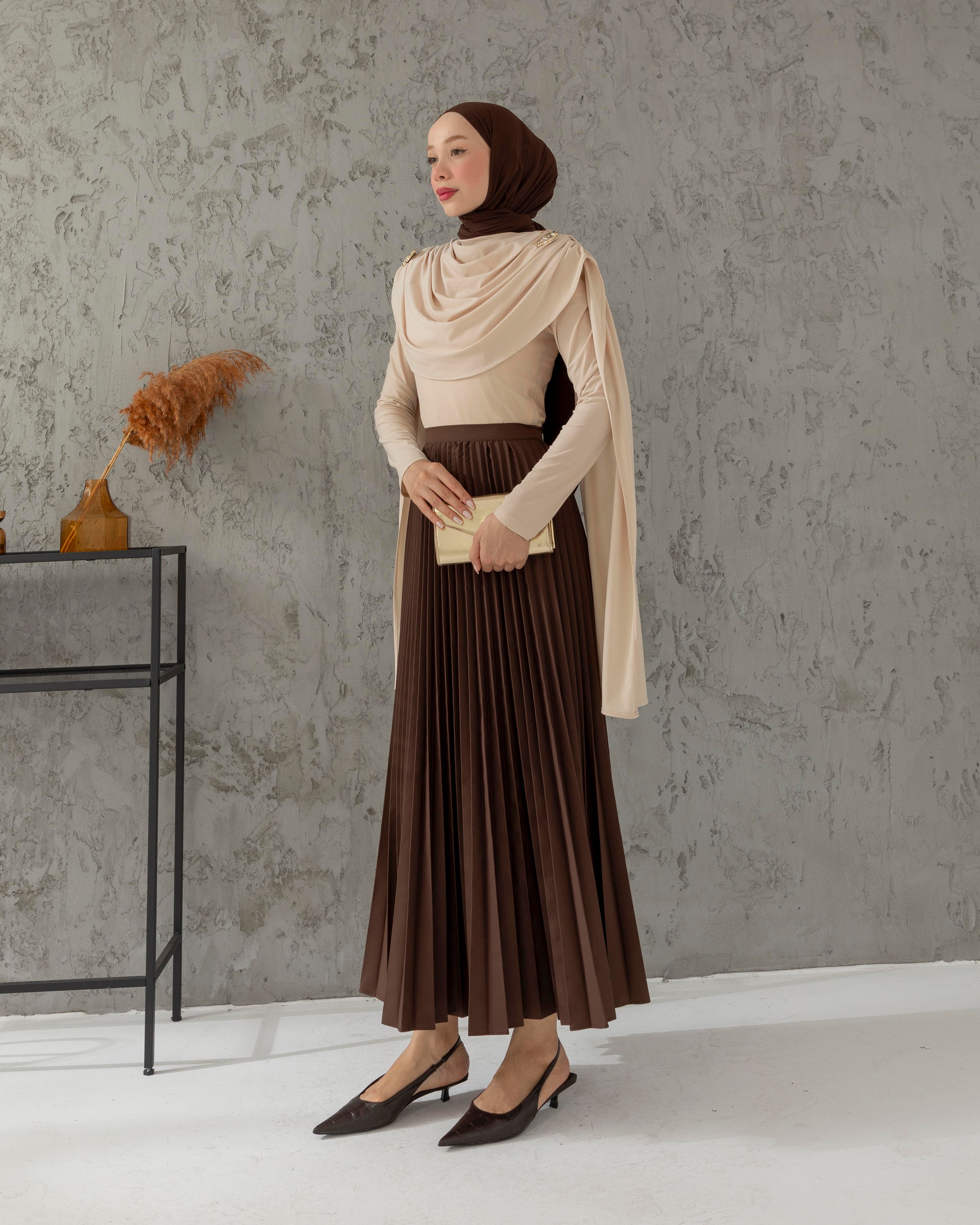 Omuz Büzgülü Krem Penye Bluz