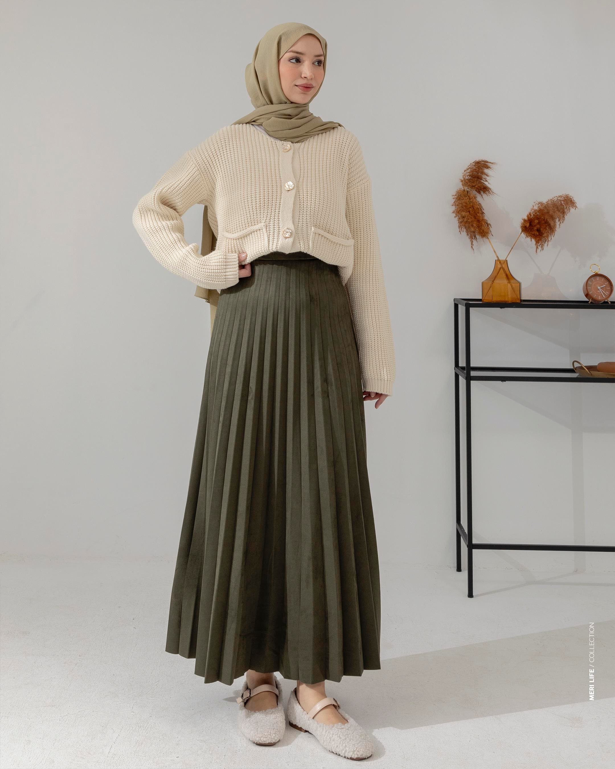 Piliseli Haki Süet Etek