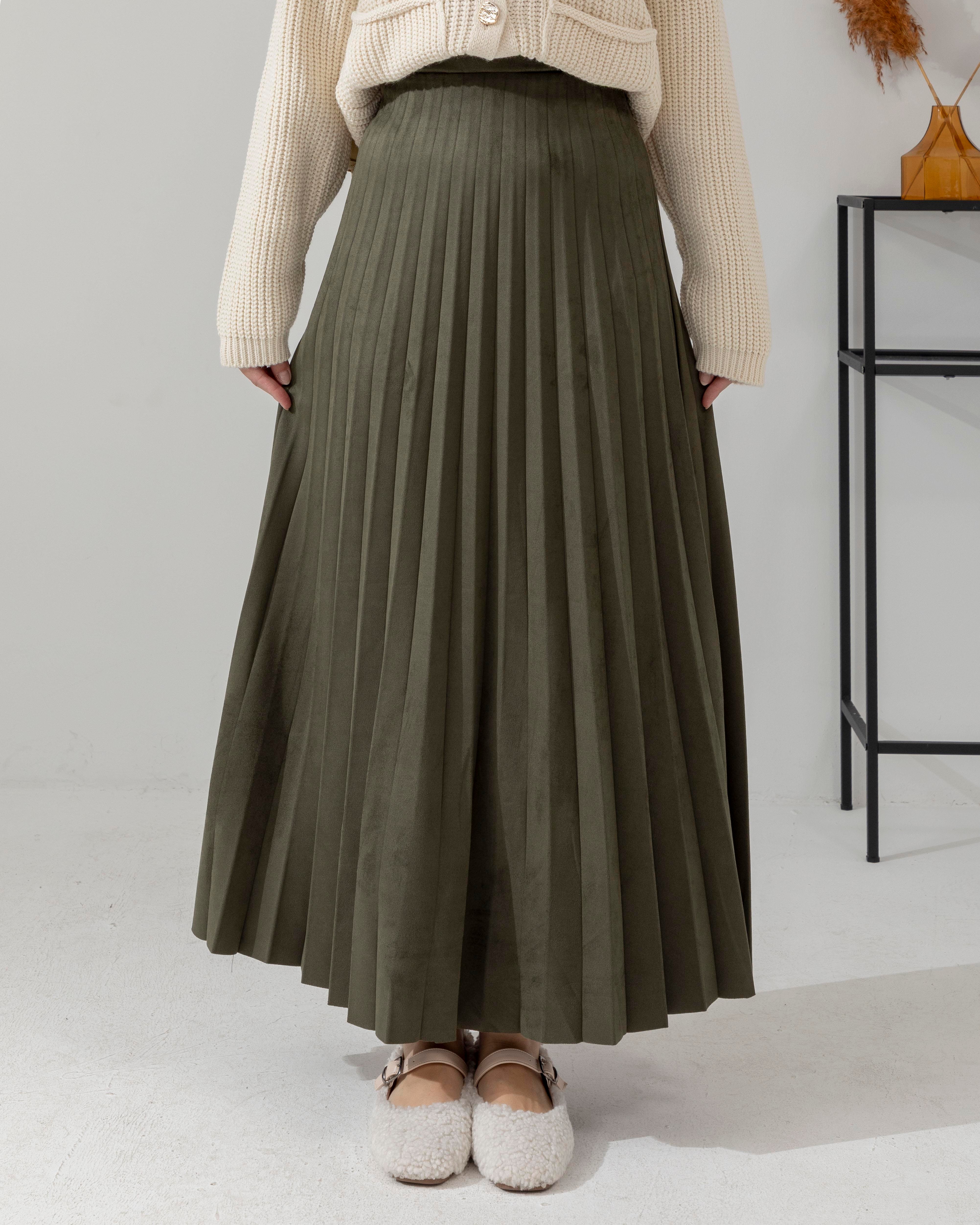 Piliseli Haki Süet Etek