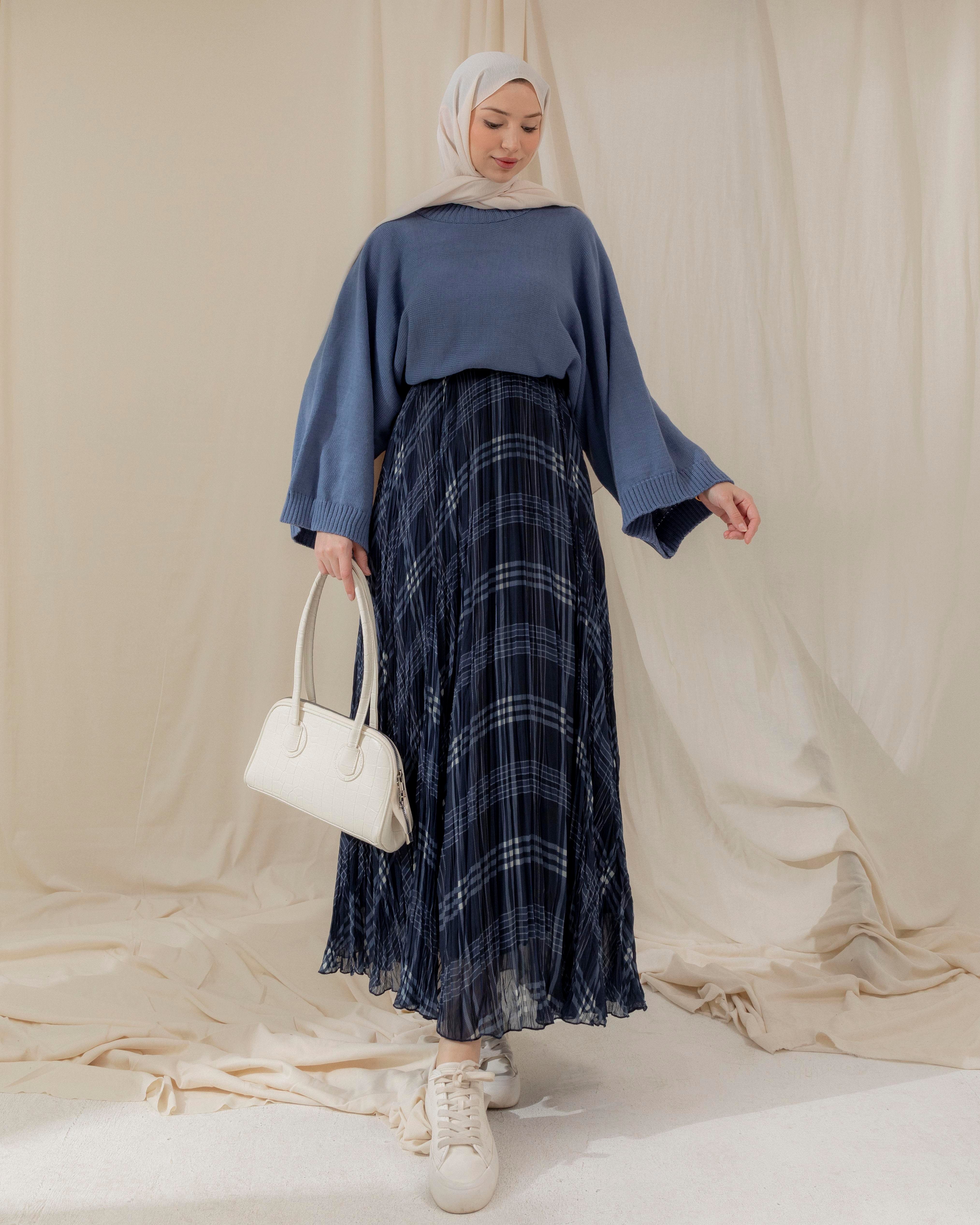 Salaş Kol İndigo Triko Bluz