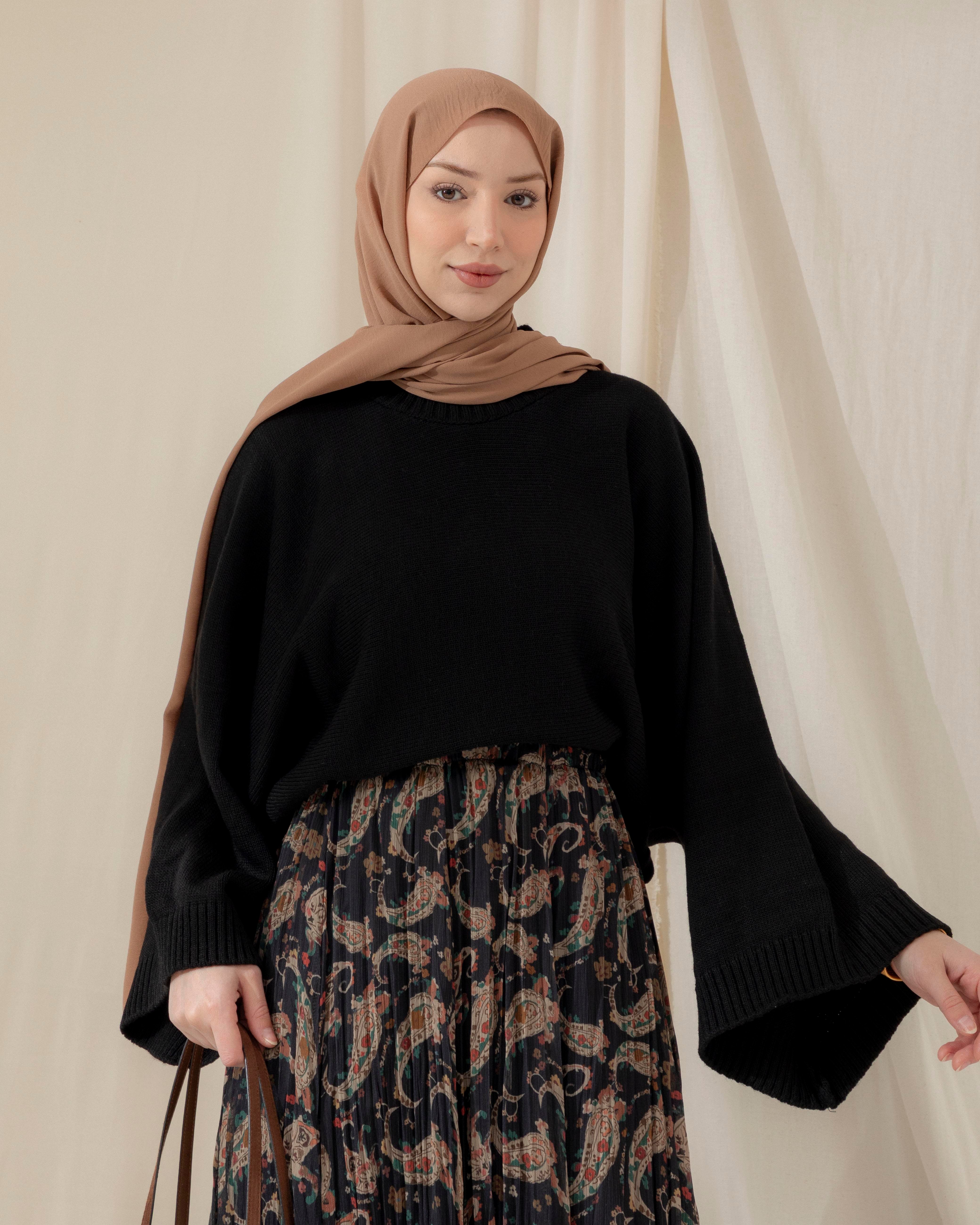 Salaş Kol Siyah Triko Bluz