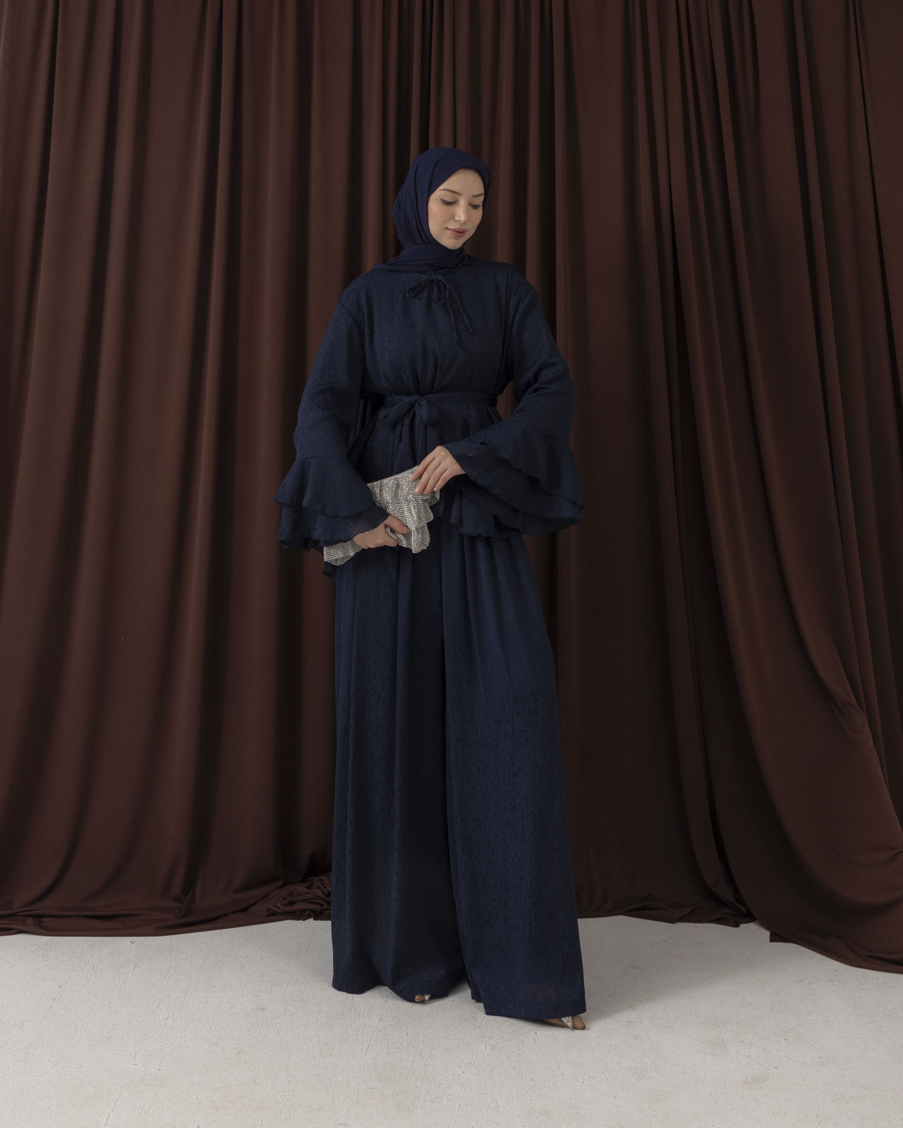 Volanlı Lacivert Takım