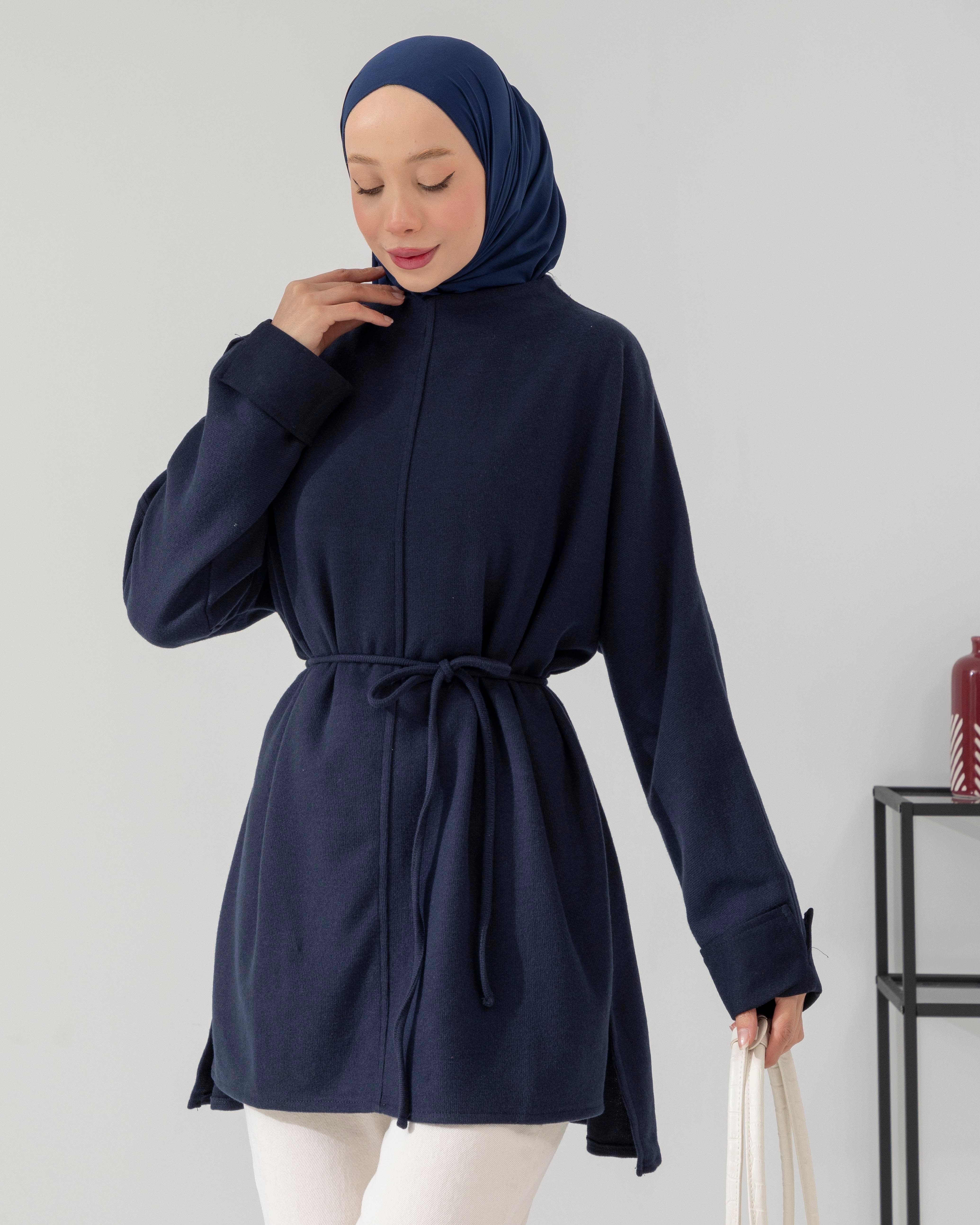 Yan Yırtmaçlı Lacivert Tunik