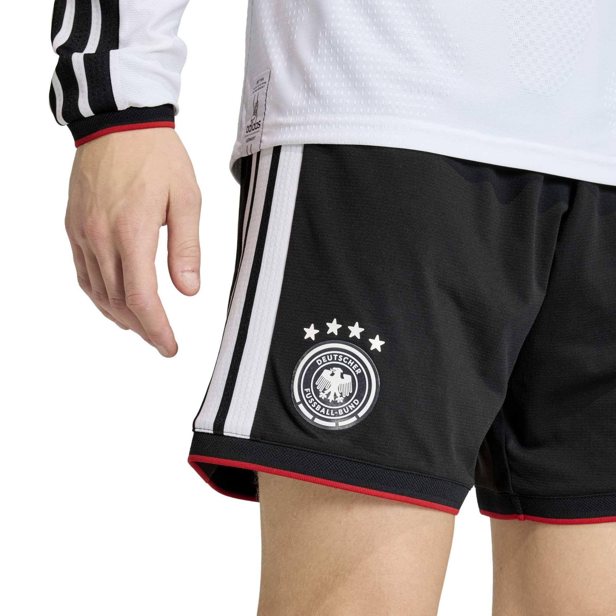 Adidas Erkek Almanya Futbol Şort Dfb H Sho Jn2073