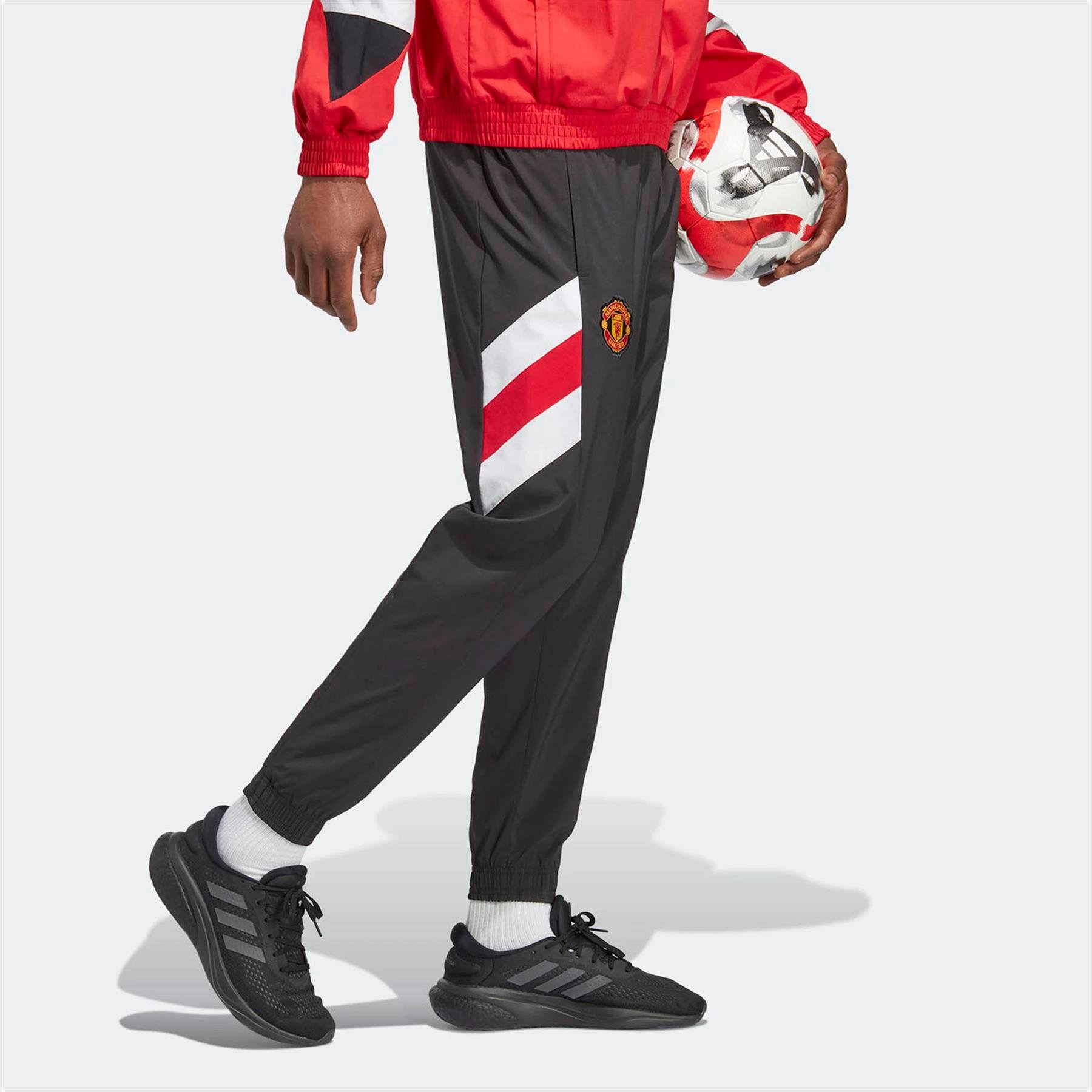 Adidas Erkek Futbol Eşofman Altı Mufc Icon Wo Pn Ht1993