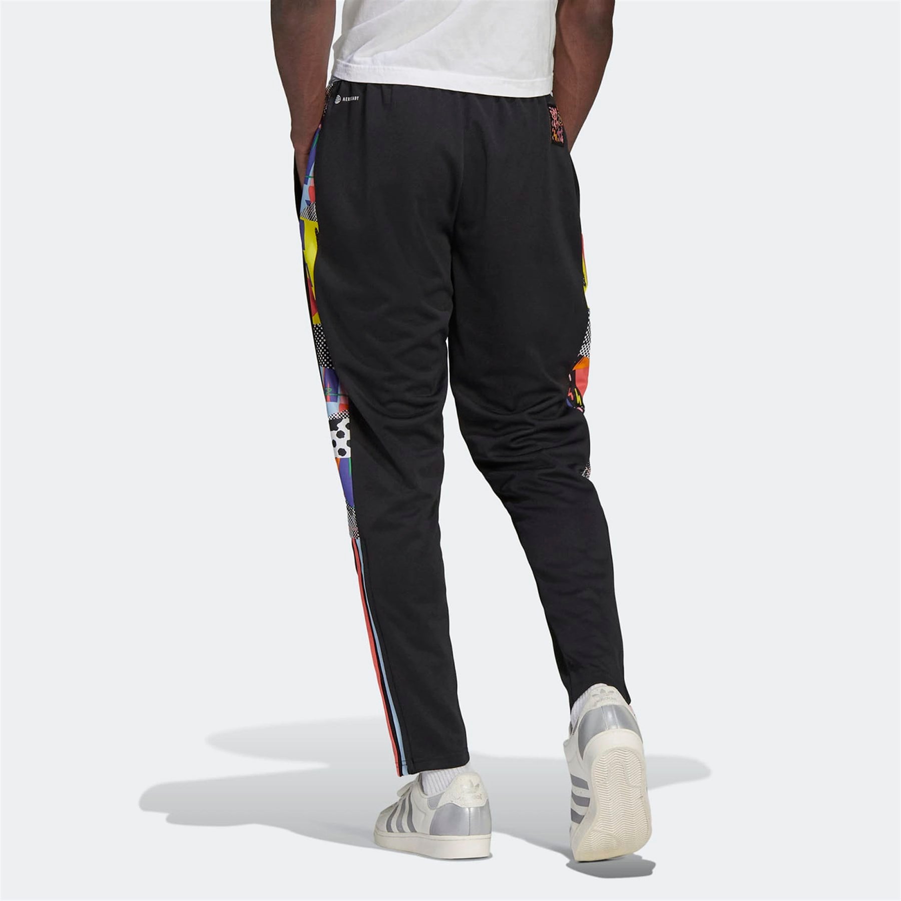 Adidas Erkek Futbol Eşofman Altı Tiro Pnt Pride Hc9785