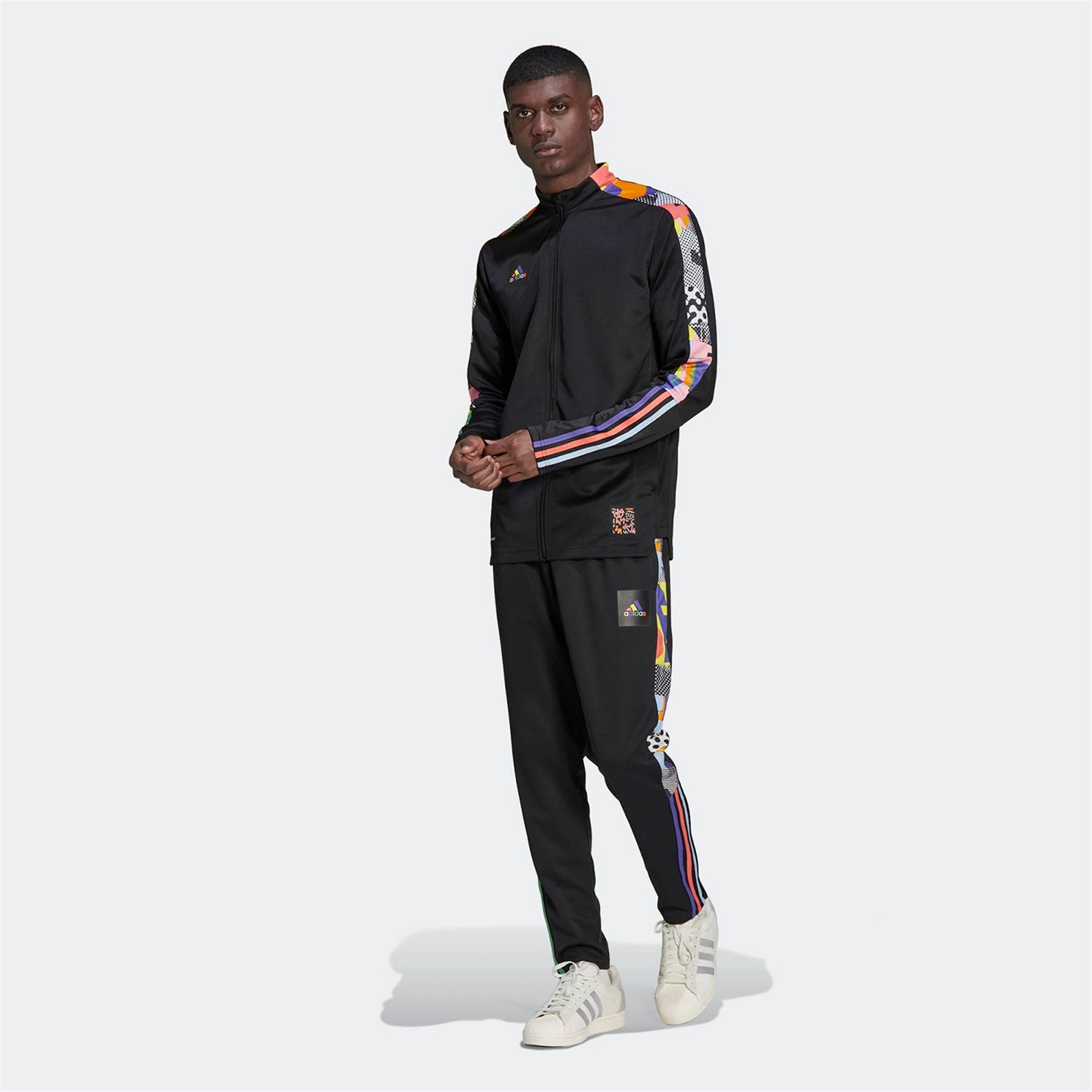 Adidas Erkek Futbol Eşofman Üstü Tiro Jaket Pride Hc9780